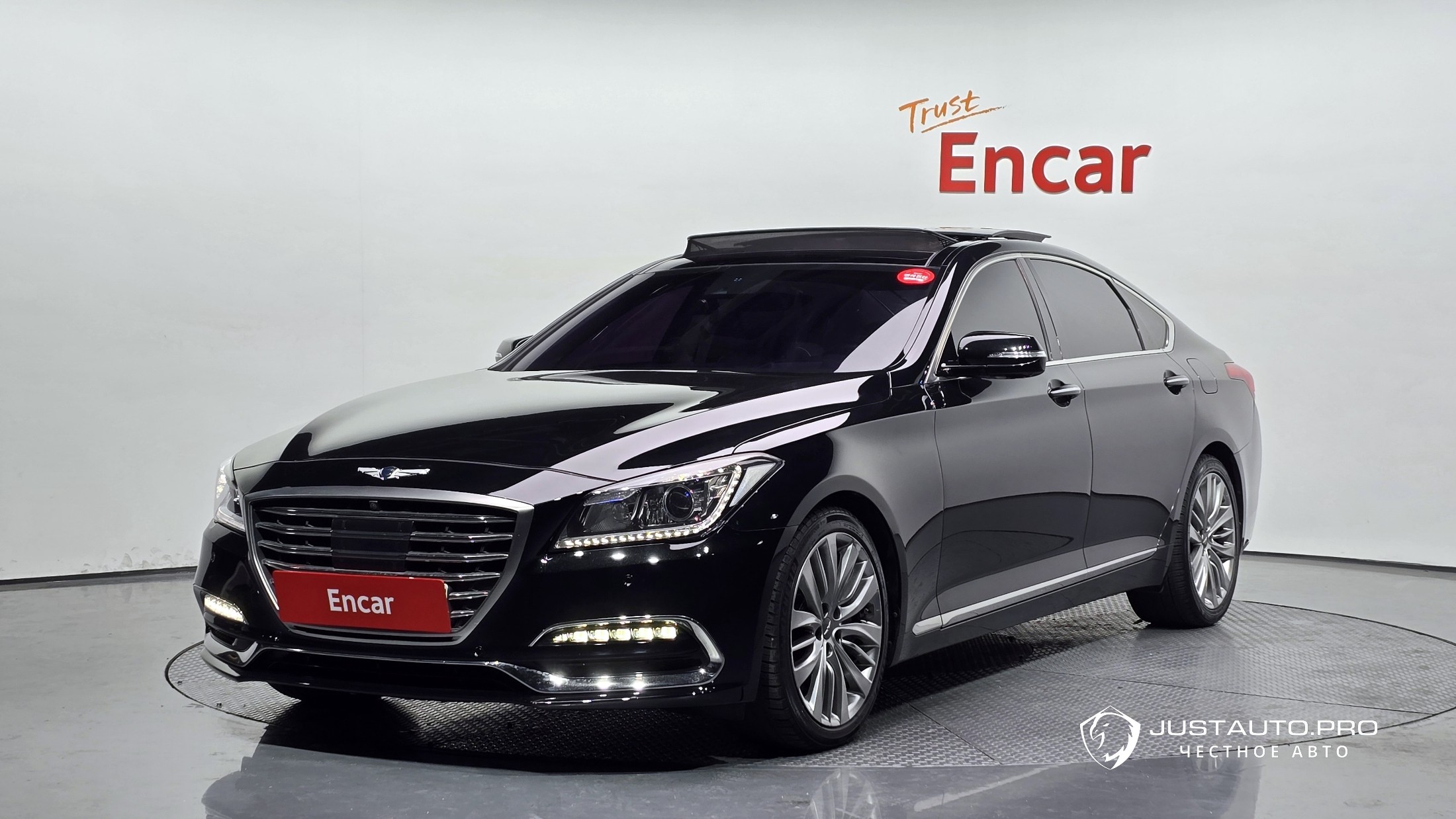 Автомобиль Genesis G80