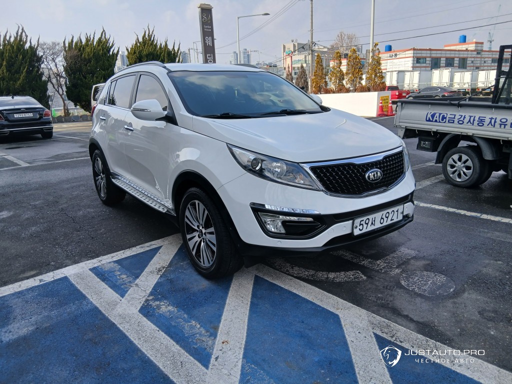 Автомобиль Kia Sportage
