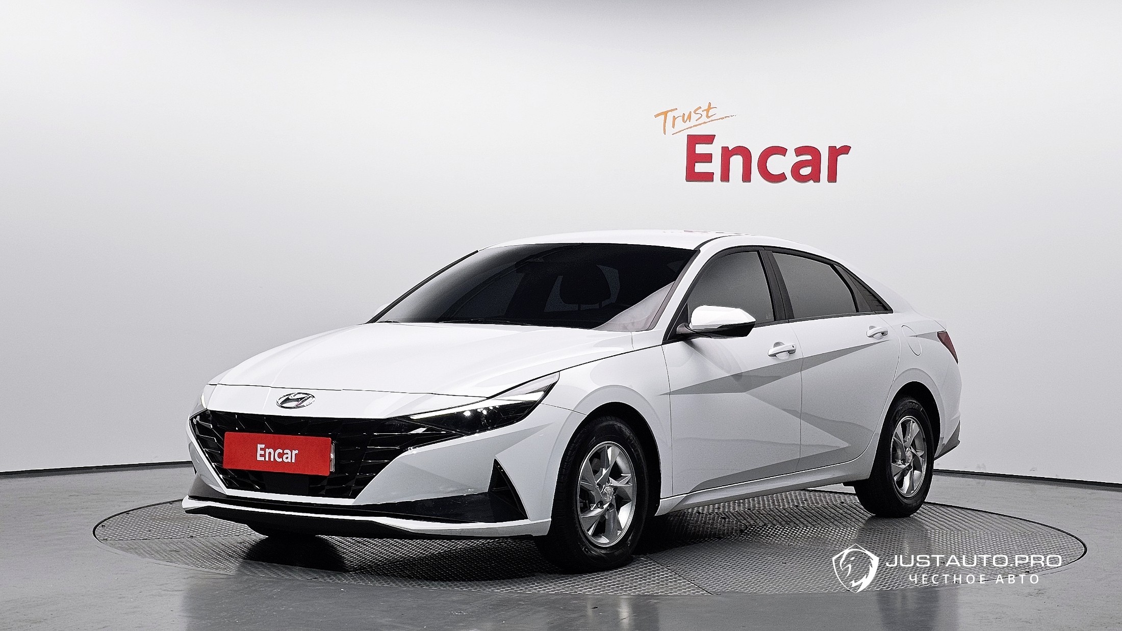 Автомобиль Hyundai AVANTE