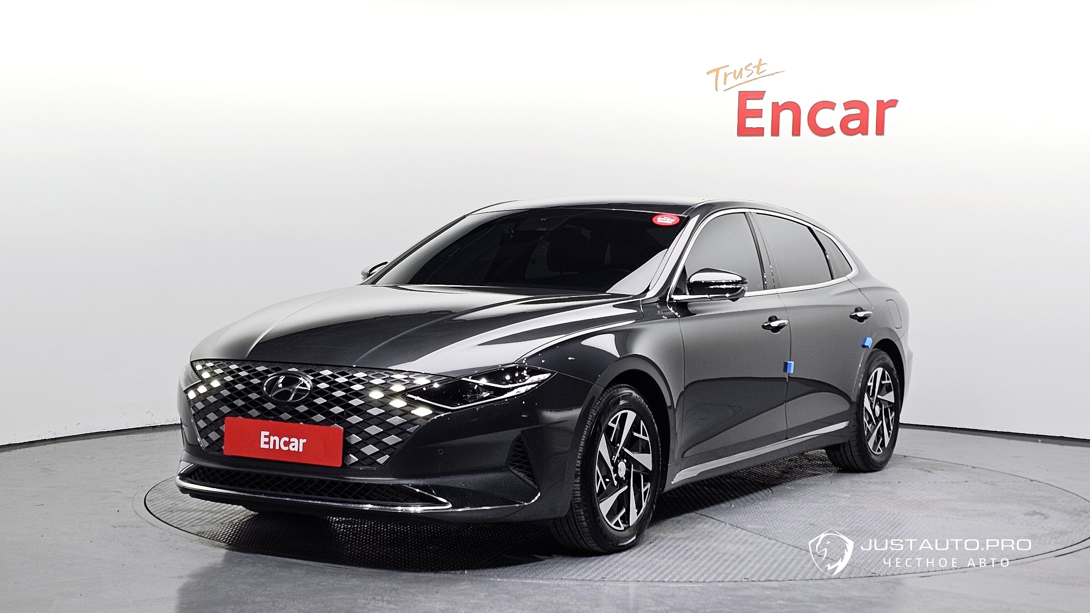 Автомобиль Hyundai Grandeur