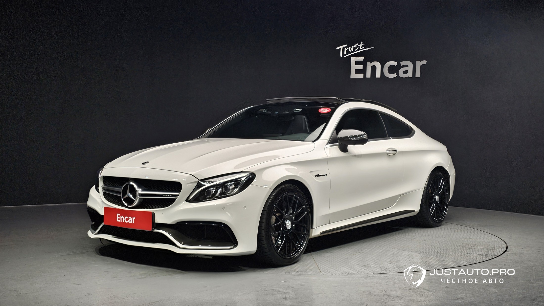 Автомобиль Mercedes-Benz C-Class