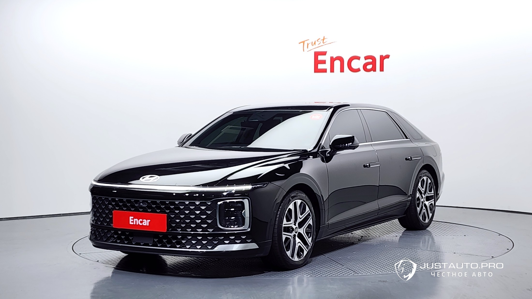 Автомобиль Hyundai Grandeur