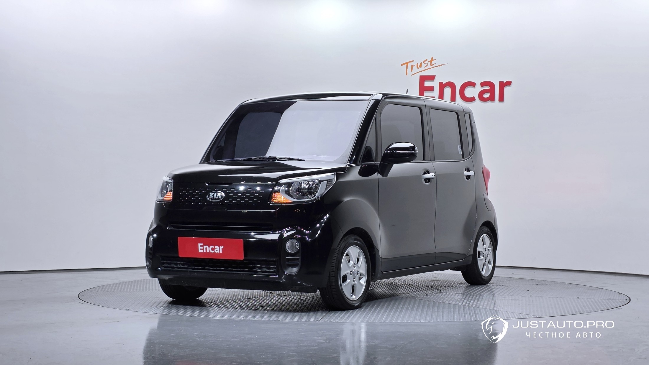 Автомобиль Kia RAY