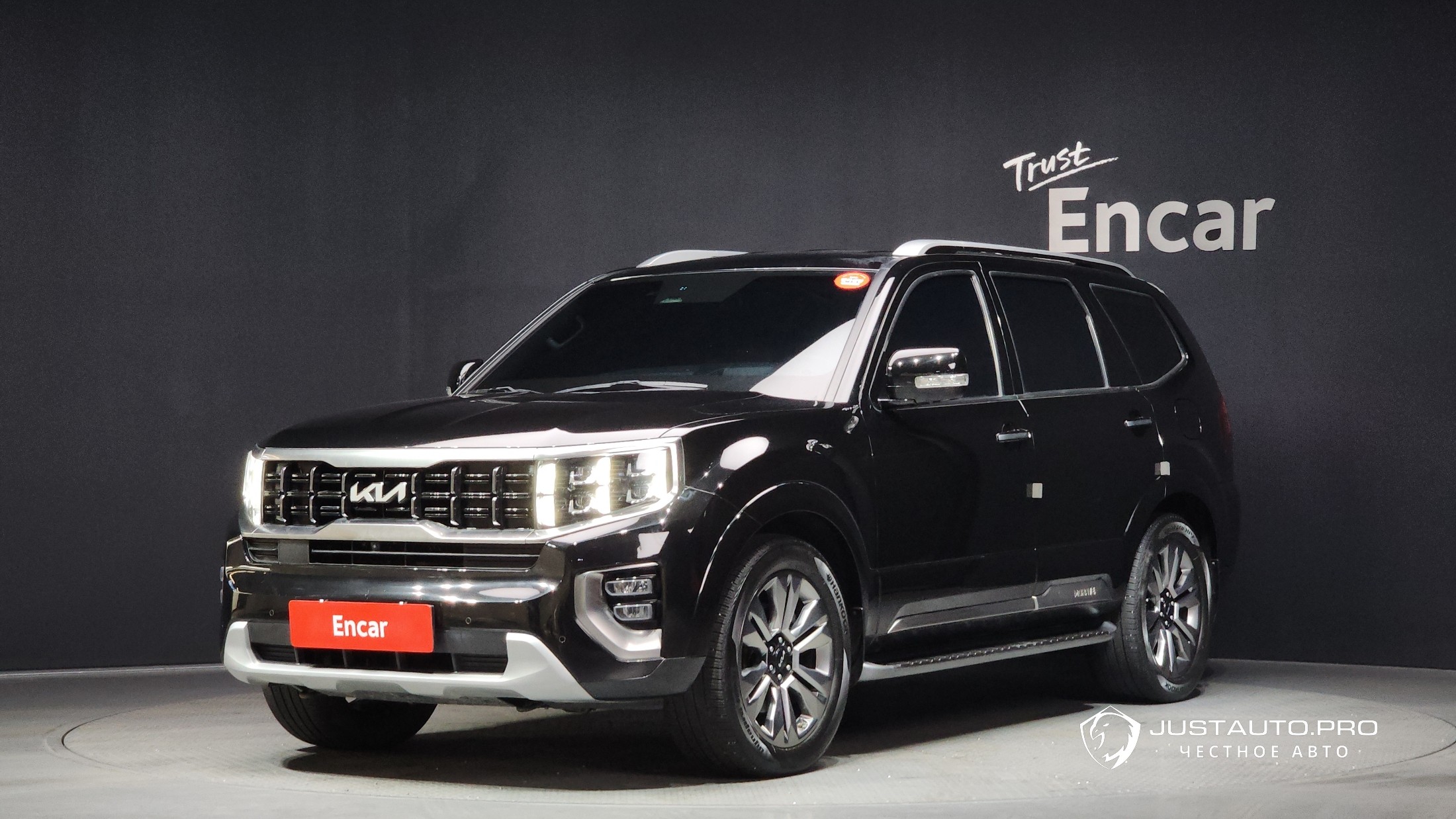 Автомобиль Kia Mohave