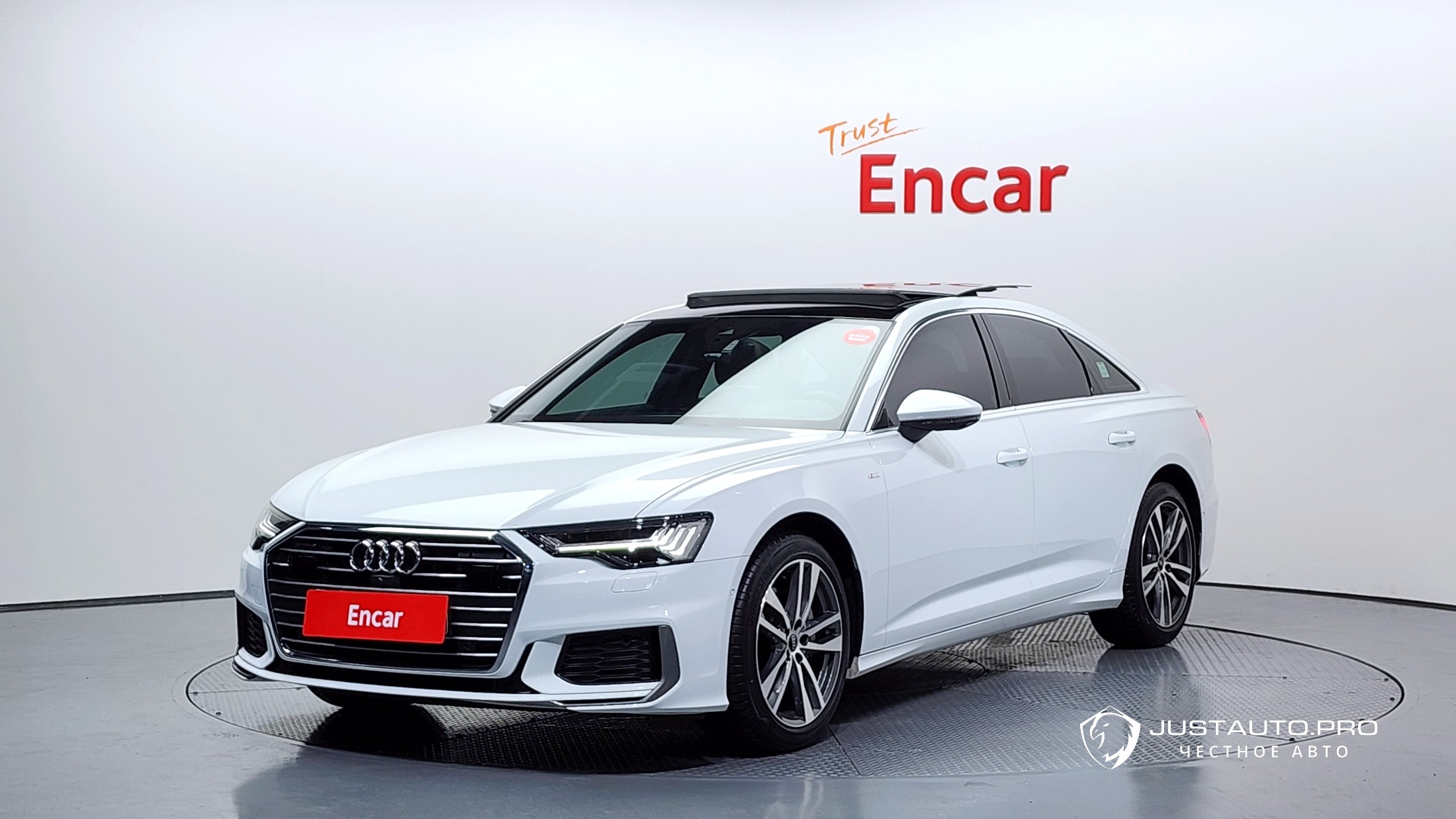 Автомобиль Audi A6