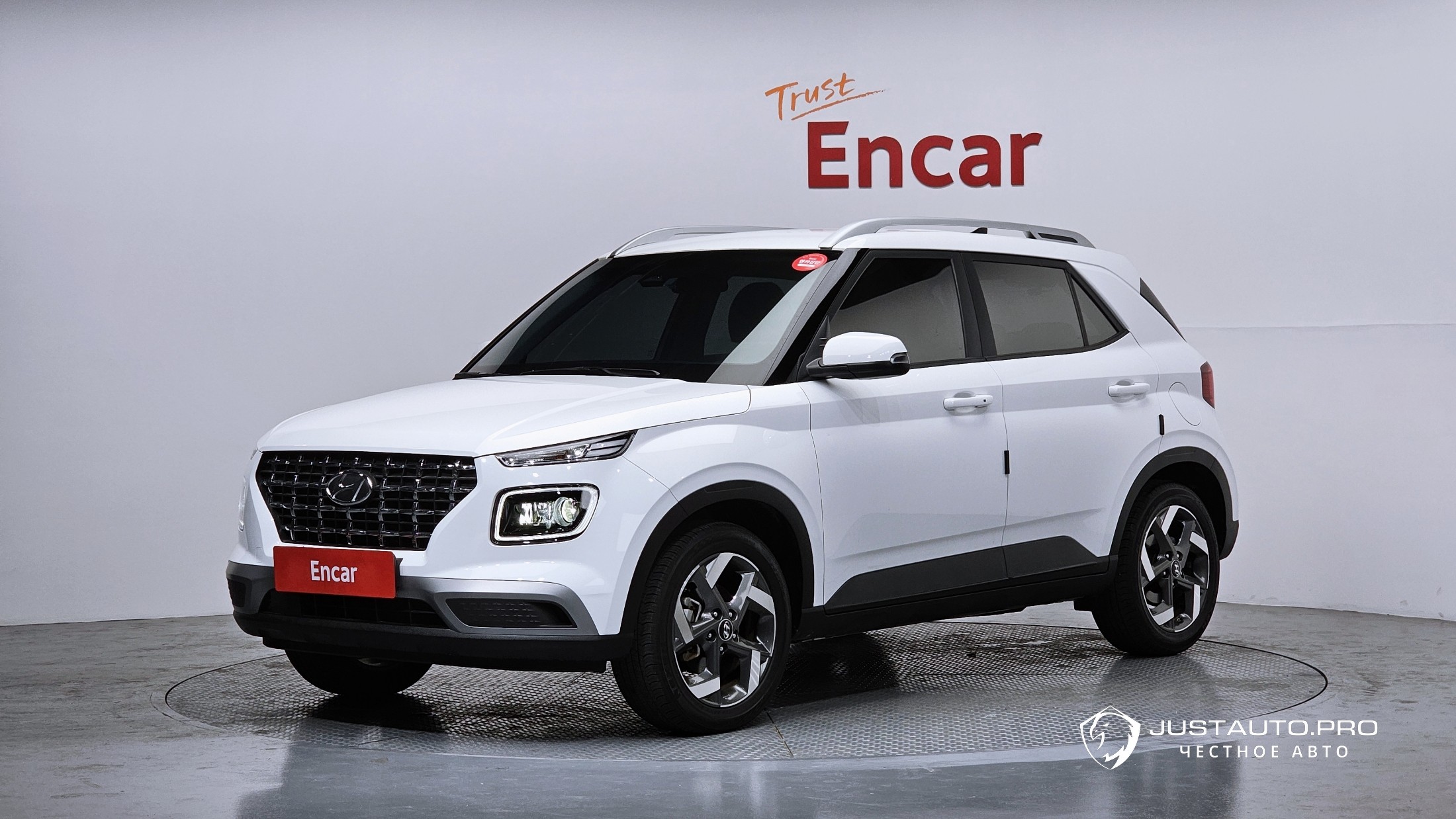 Автомобиль Hyundai Venue