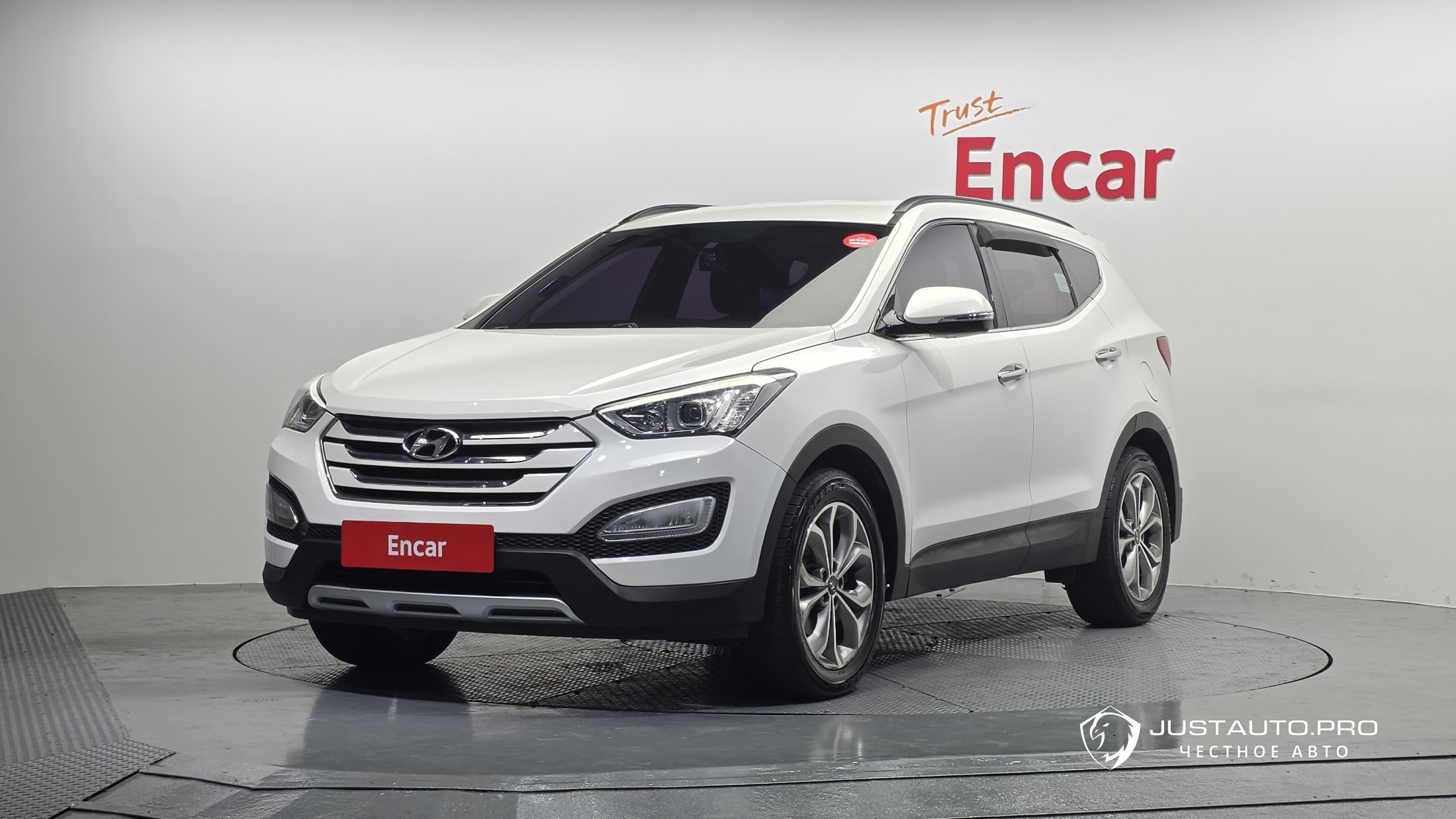 Автомобиль Hyundai Santafe