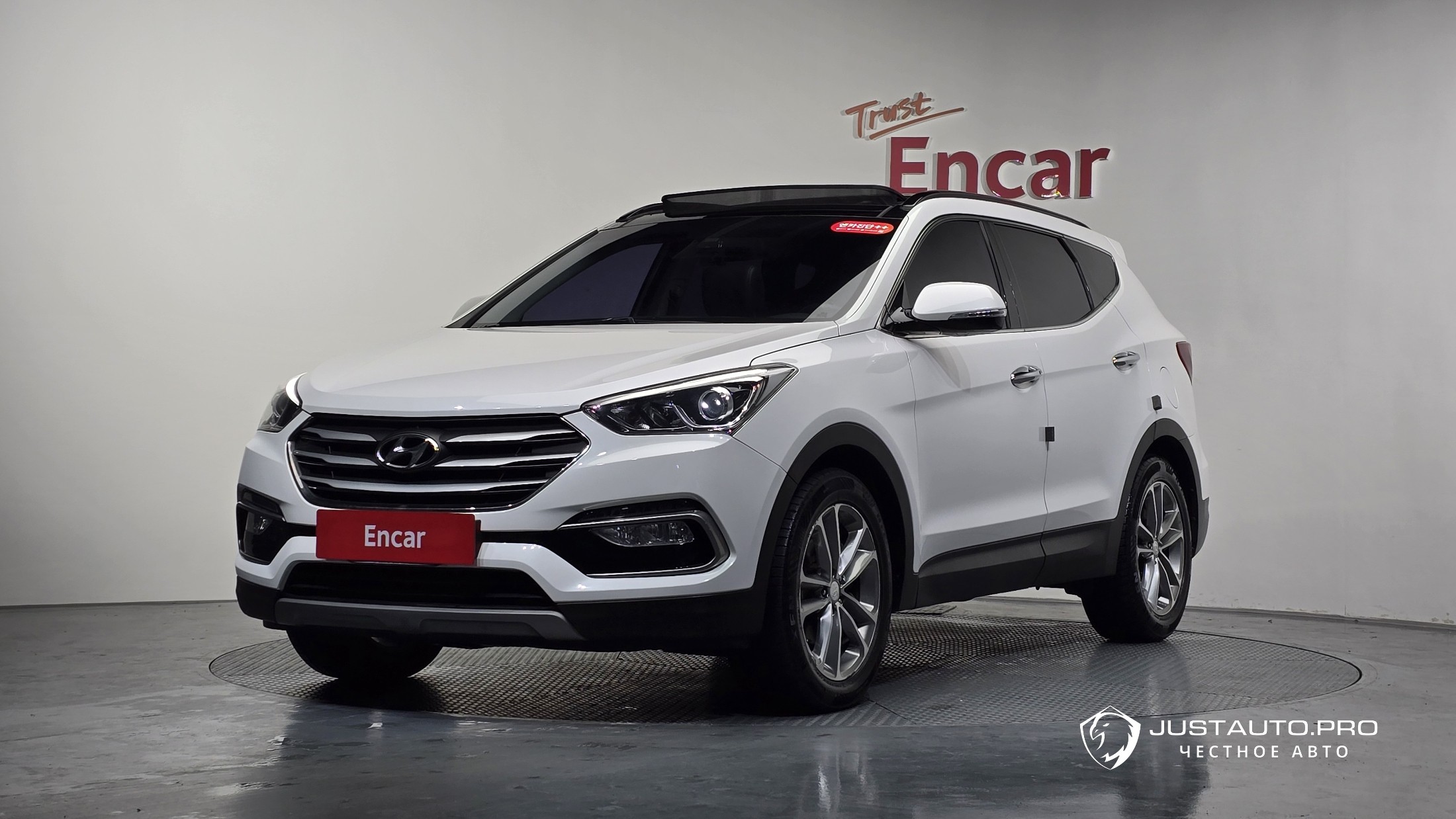 Автомобиль Hyundai Santafe