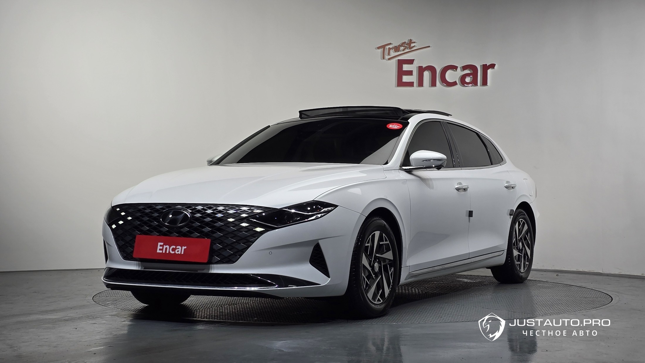 Автомобиль Hyundai Grandeur