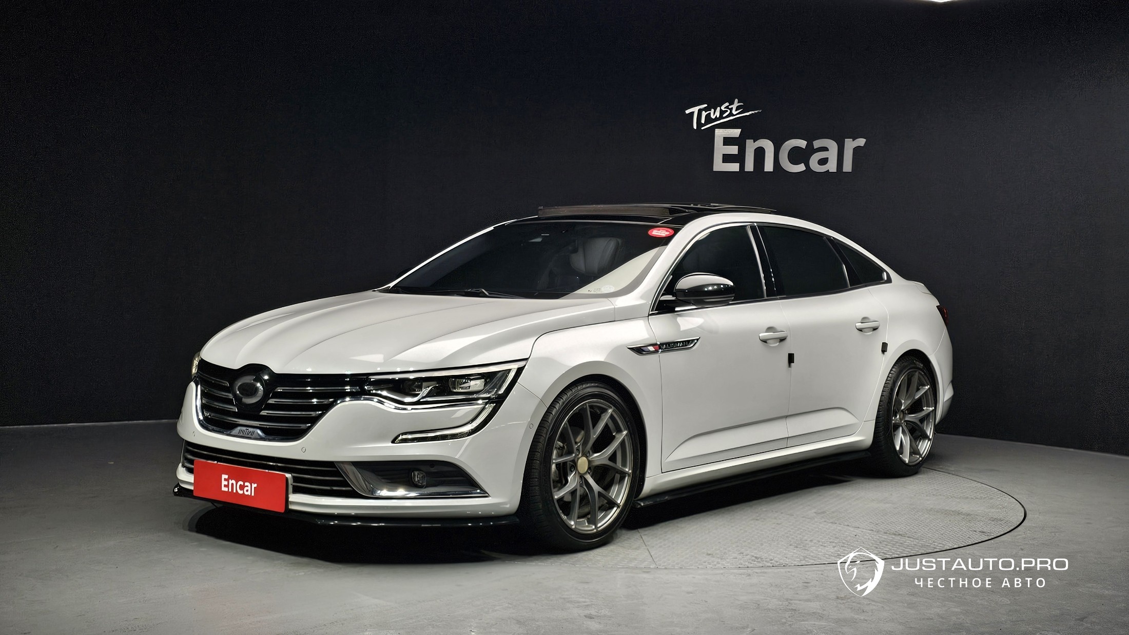 Автомобиль Renault-KoreaSamsung SM6