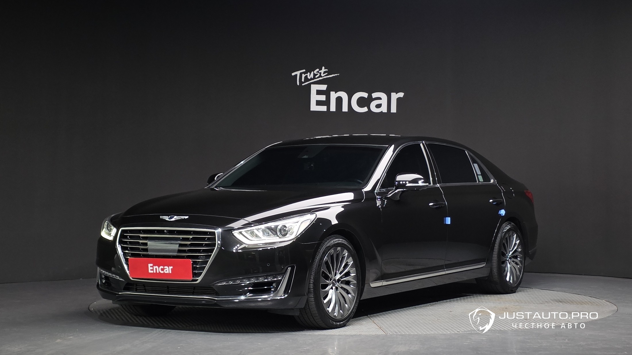 Автомобиль Genesis EQ900