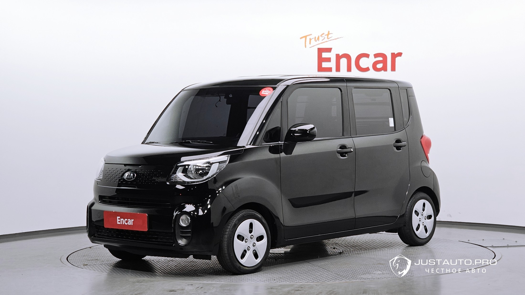 Автомобиль Kia RAY