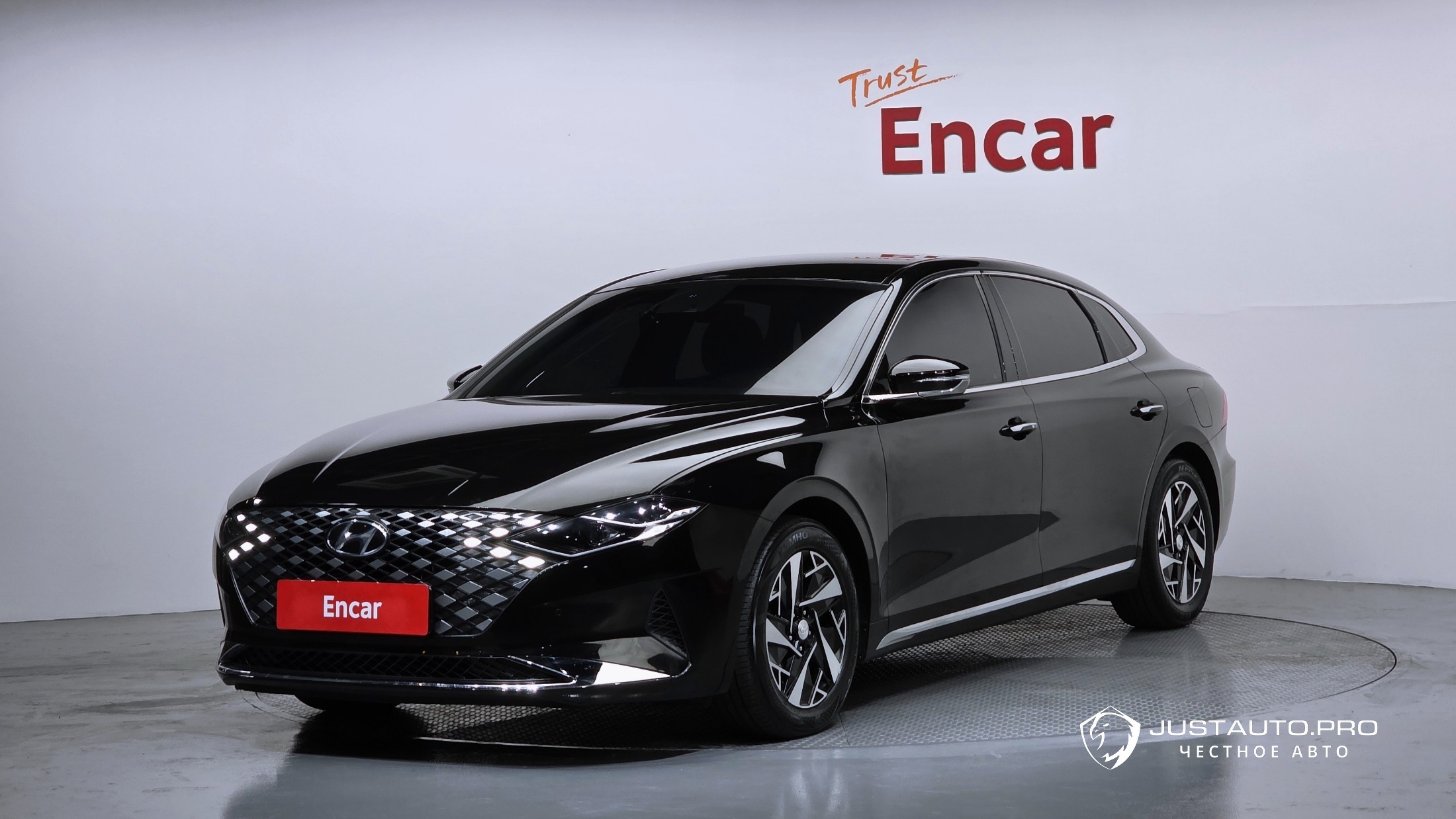 Автомобиль Hyundai Grandeur