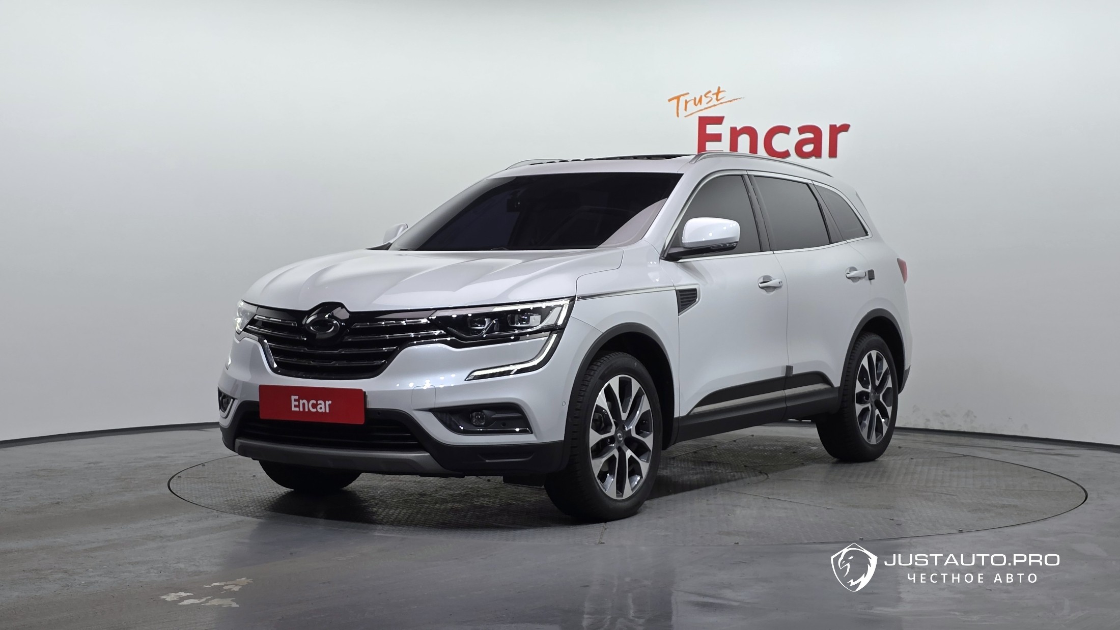 Автомобиль Renault-KoreaSamsung QM6