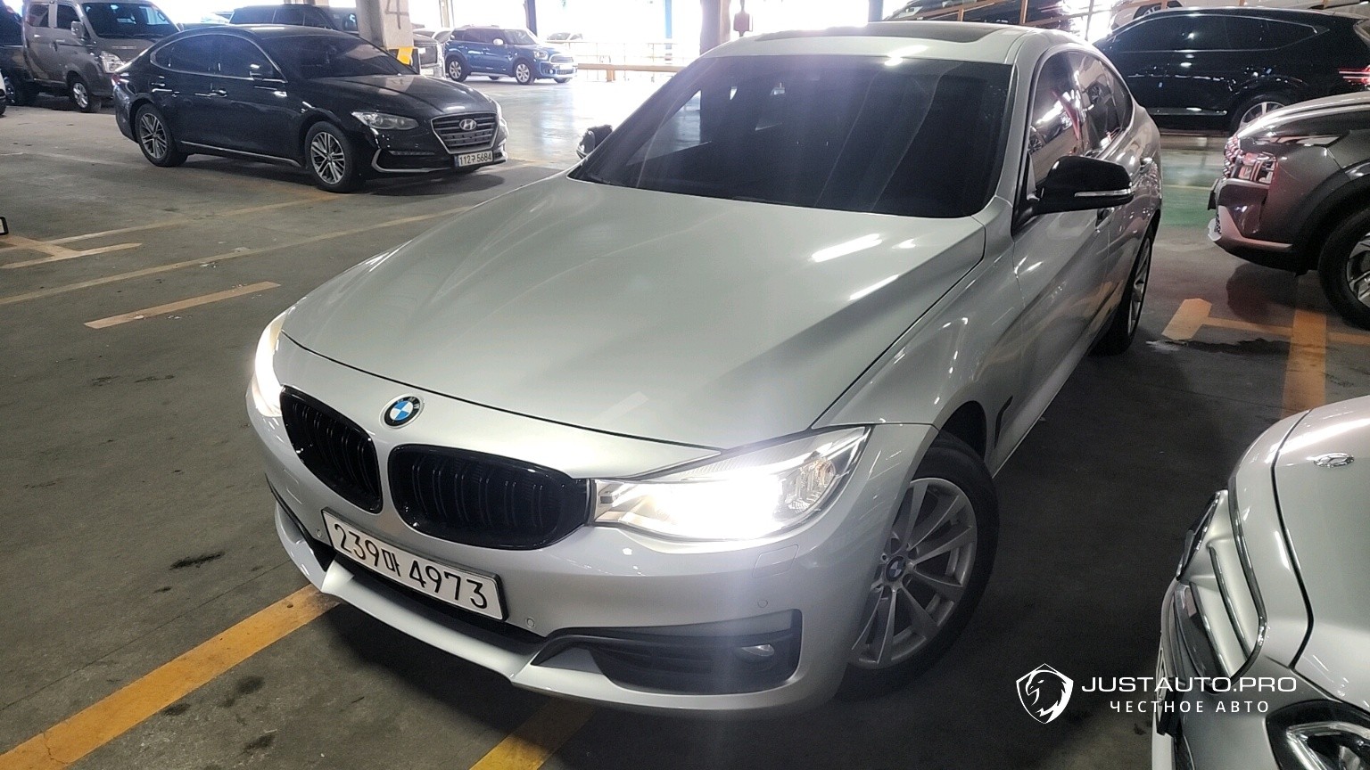Автомобиль BMW Gran Turismo