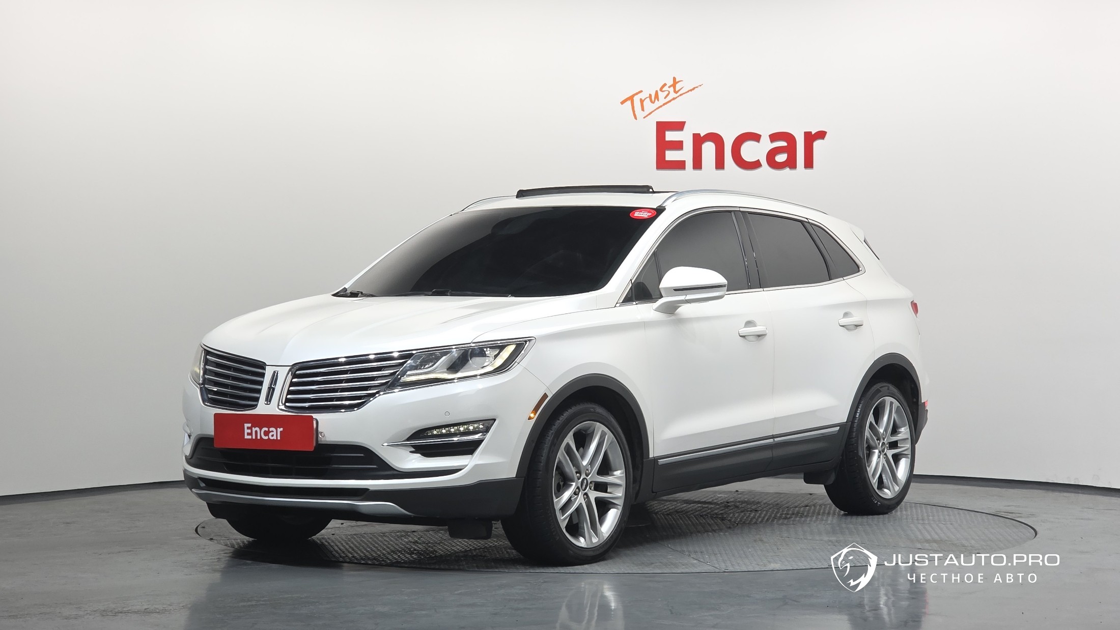 Автомобиль Lincoln MKC