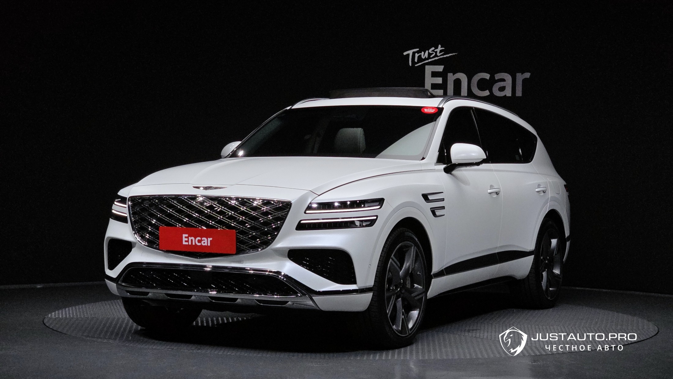 Автомобиль Genesis GV80