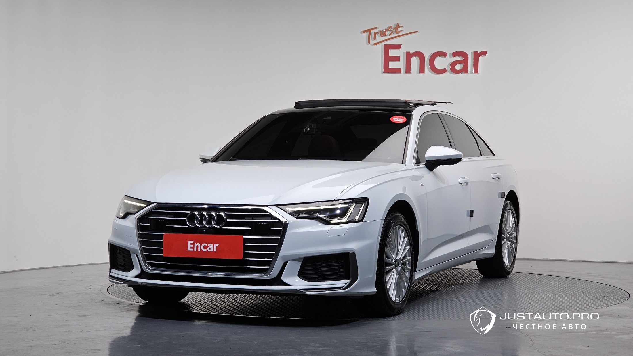 Автомобиль Audi A6