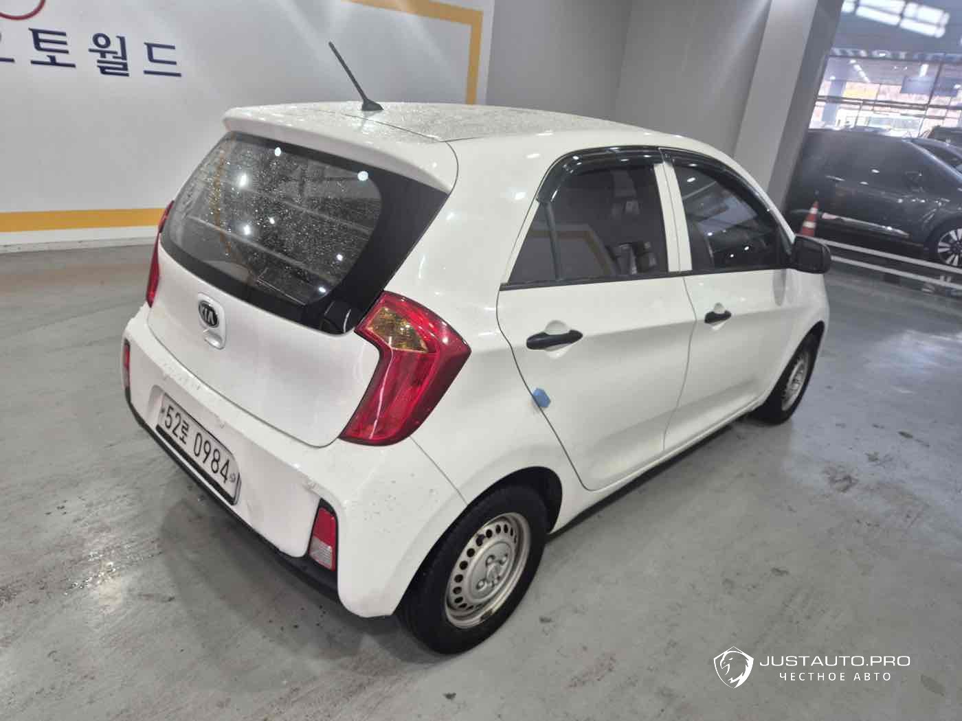 Автомобиль Kia morning