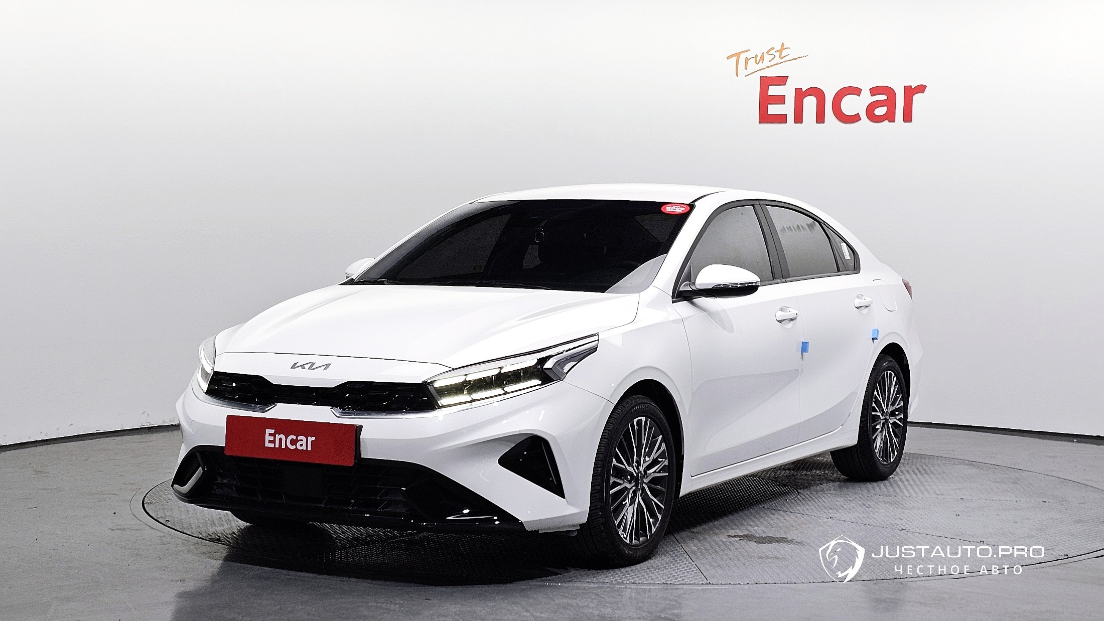 Автомобиль Kia K3