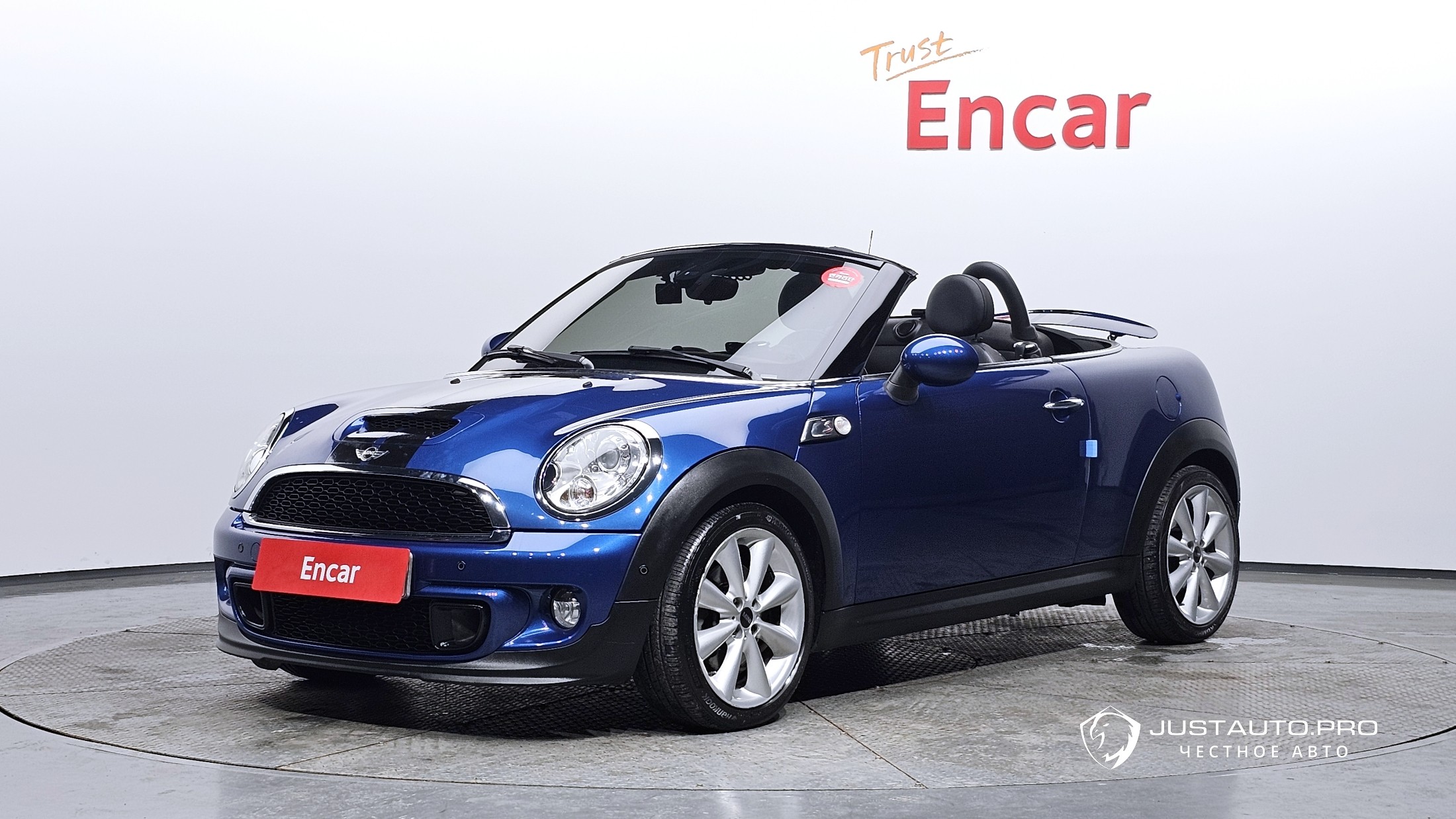 Автомобиль Mini Roadster