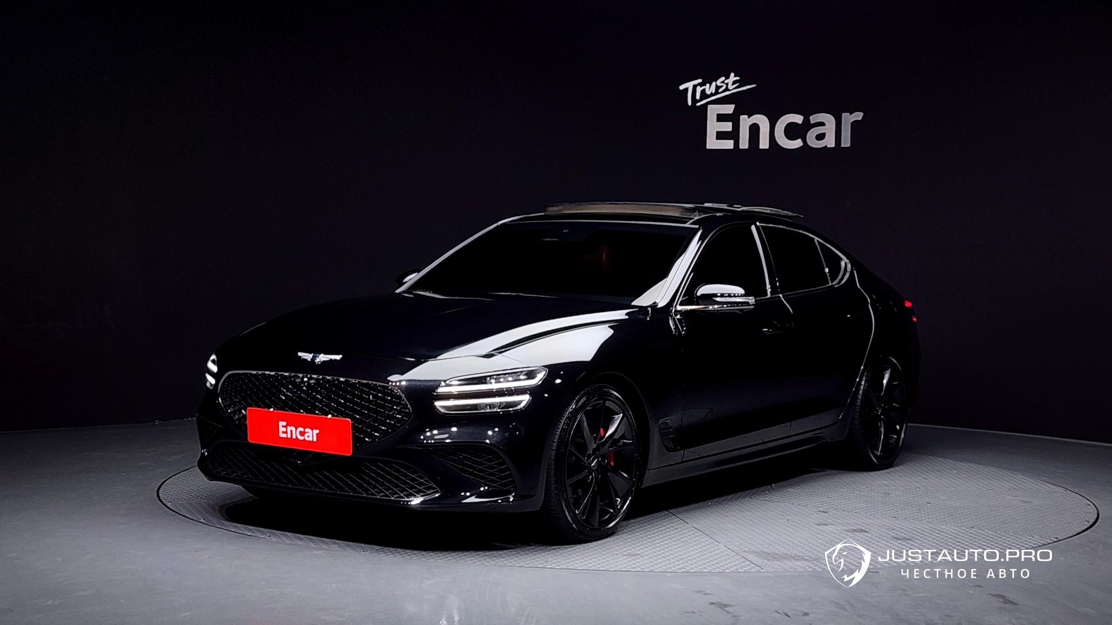 Автомобиль Genesis G70