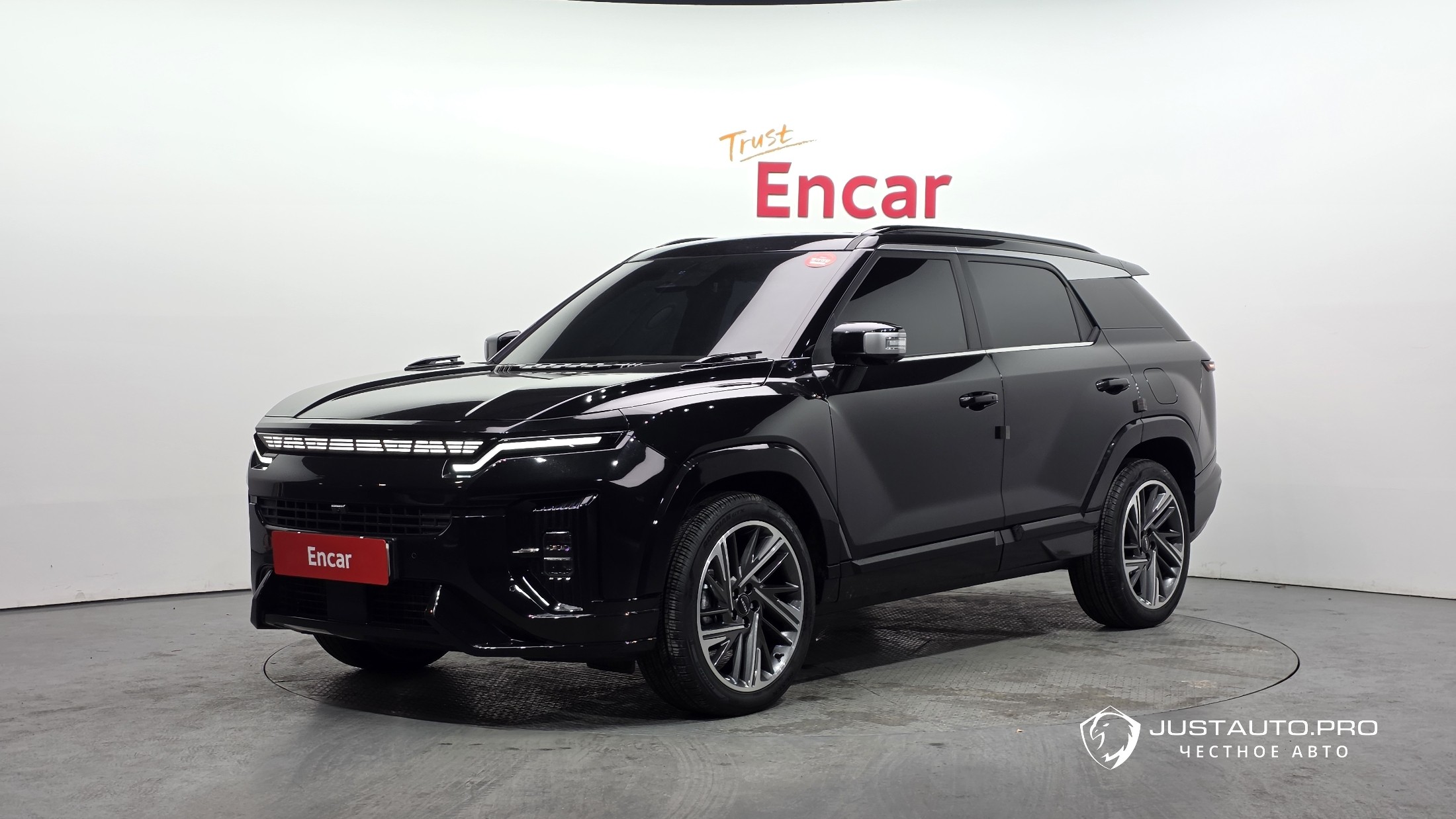 Автомобиль KG_Mobility_Ssangyong Actyon