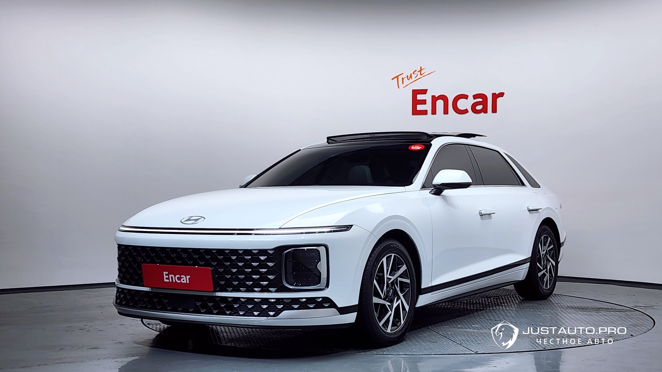 Автомобиль Hyundai Grandeur