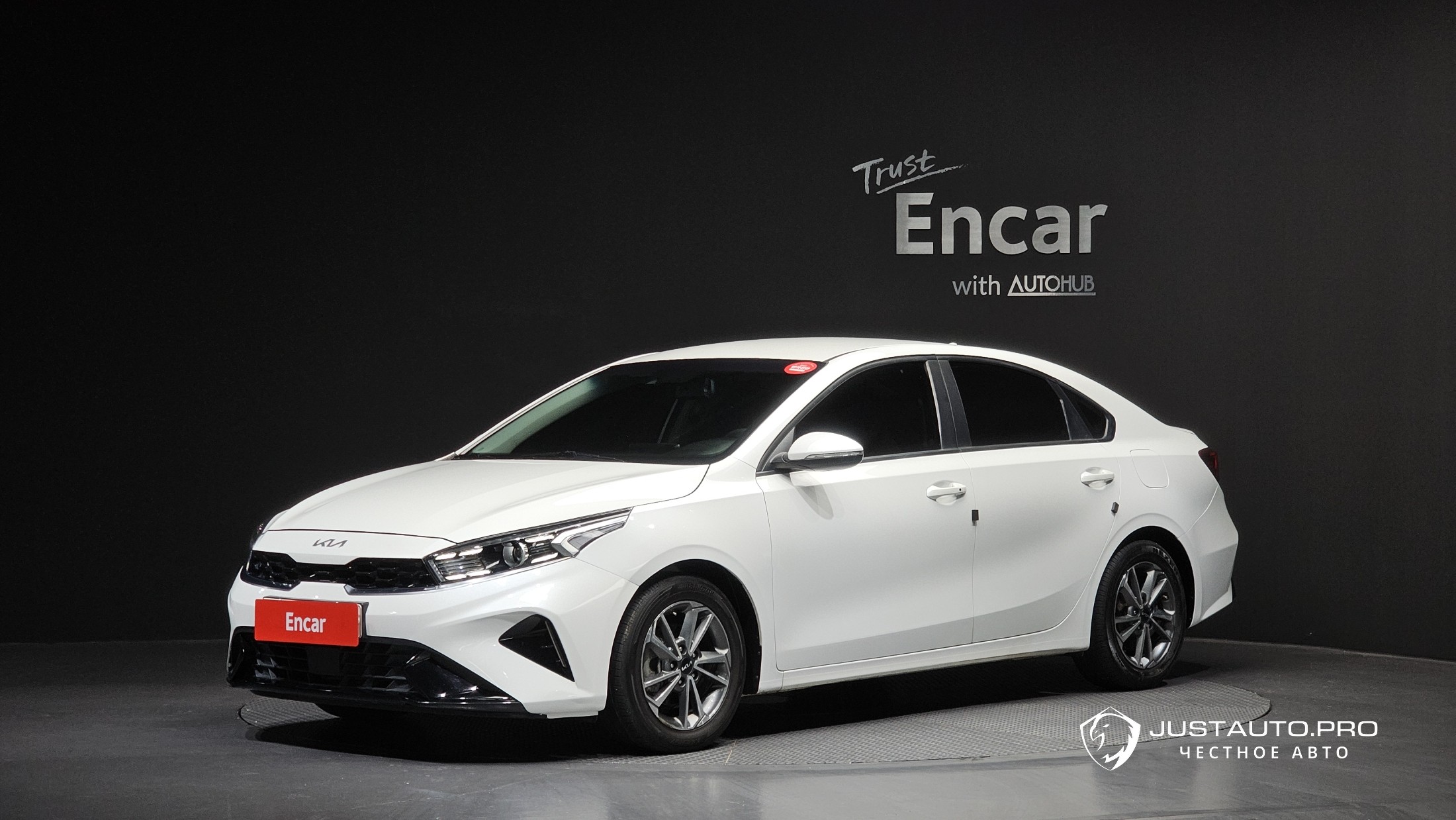 Автомобиль Kia K3