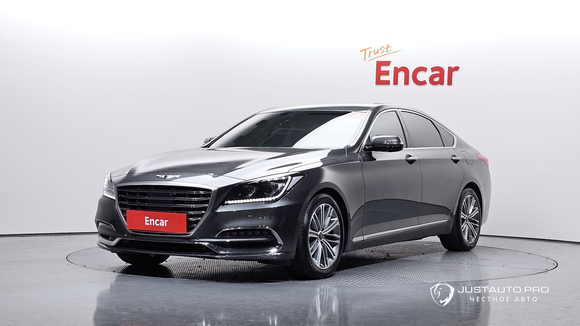 Автомобиль Genesis G80