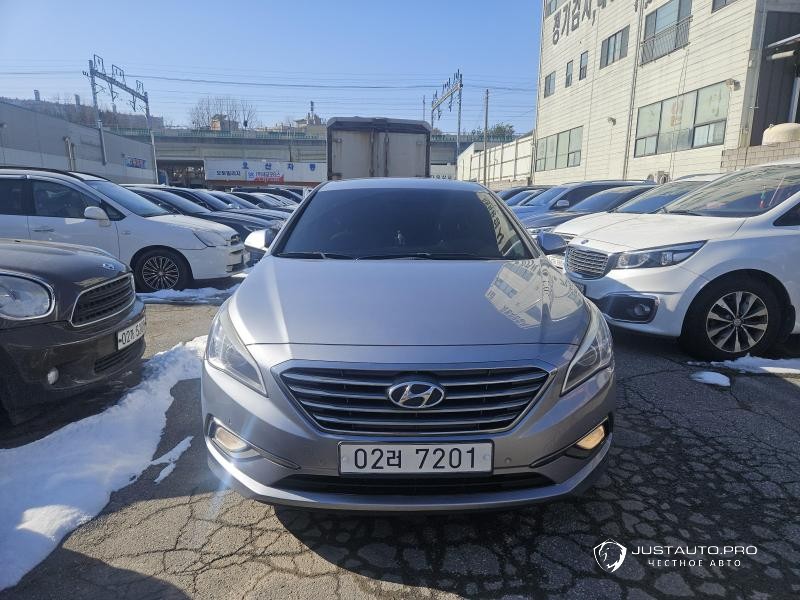 Автомобиль Hyundai Sonata