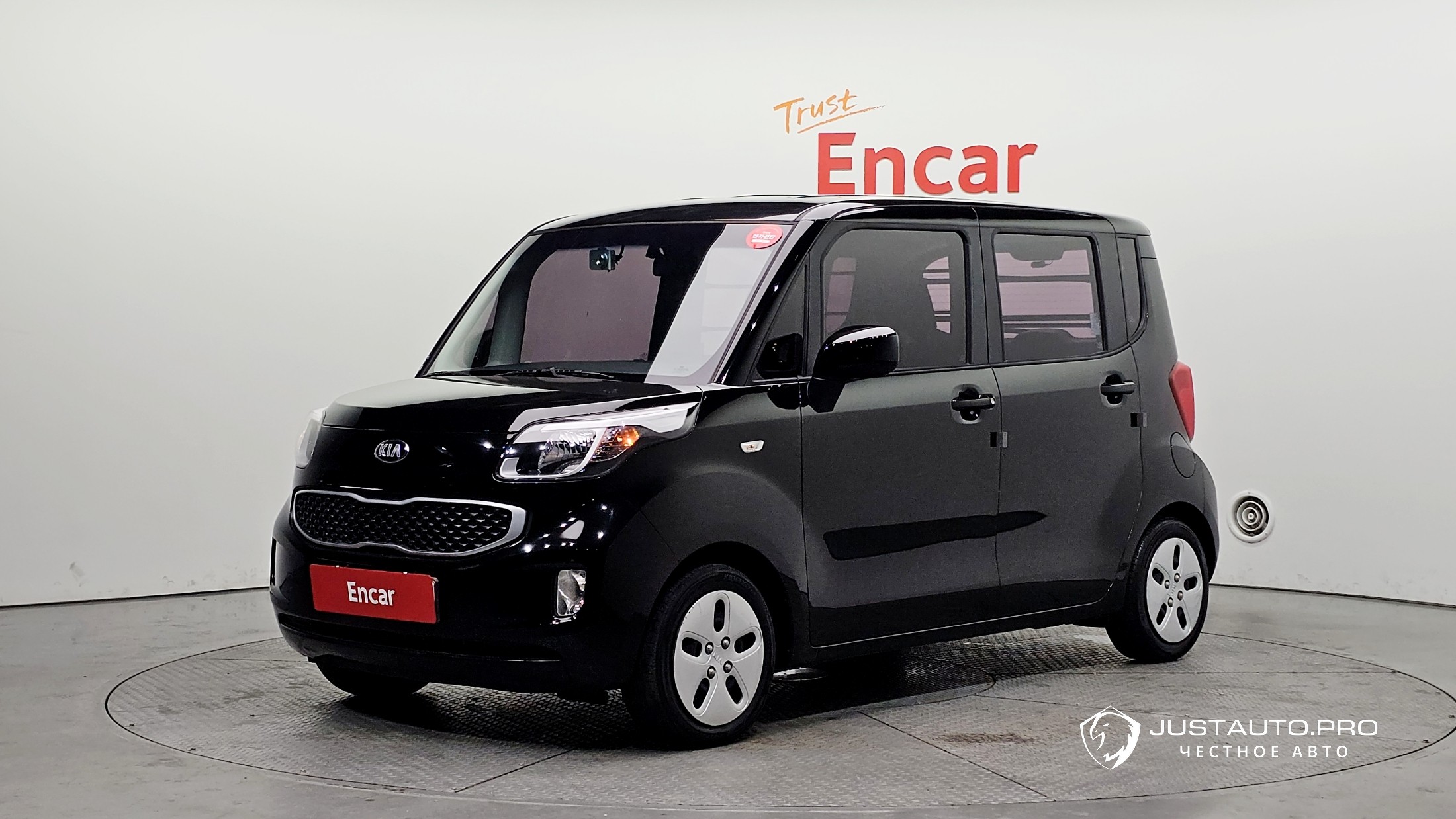 Автомобиль Kia RAY