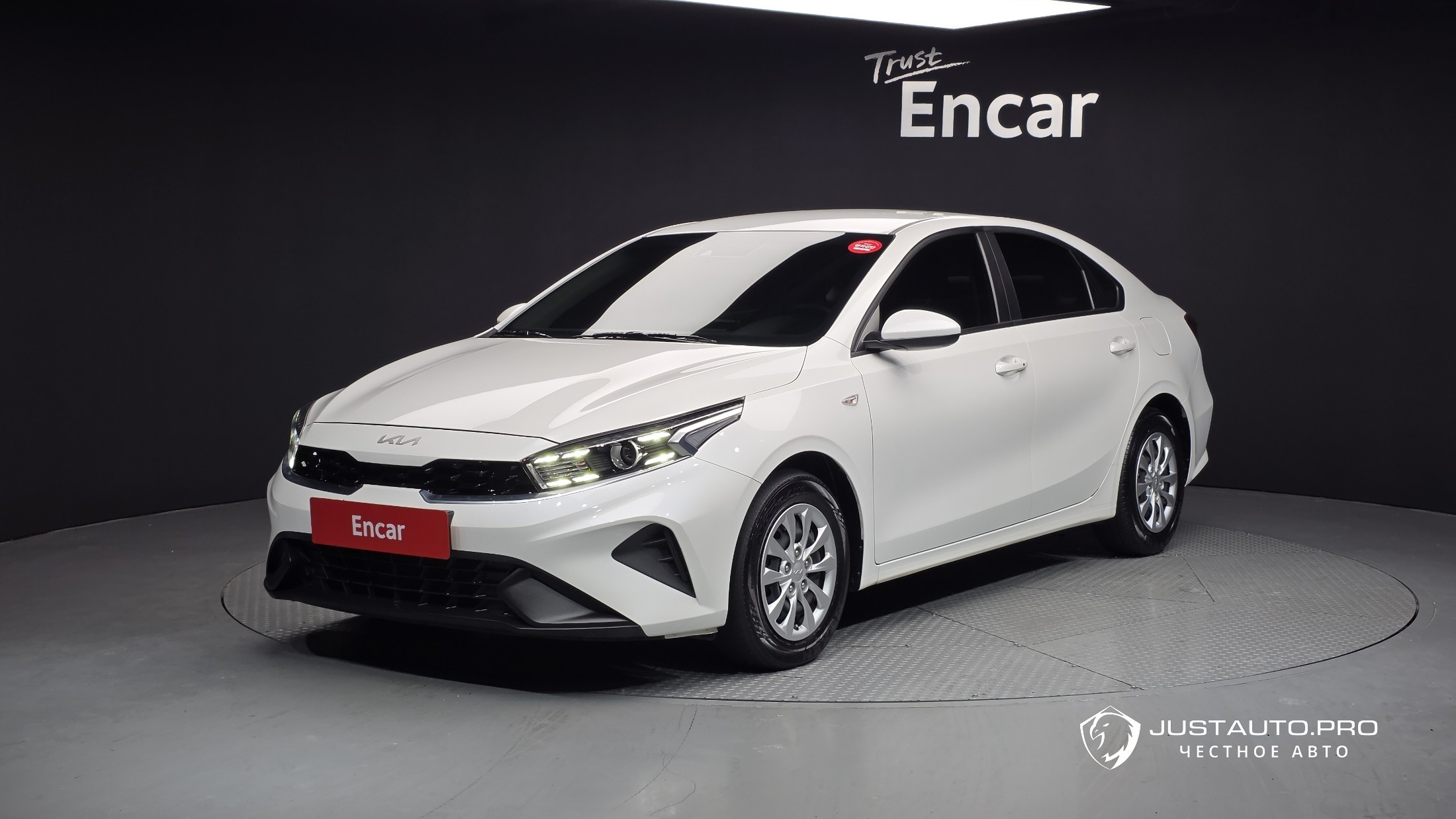 Автомобиль Kia K3