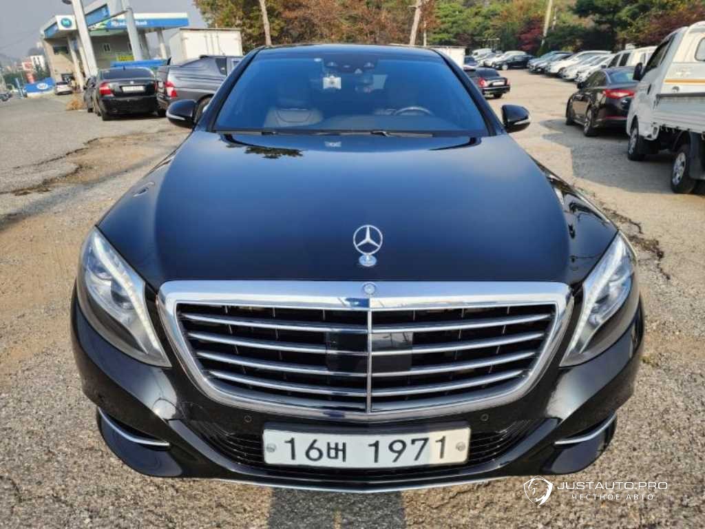 Автомобиль Mercedes-Benz S-Class