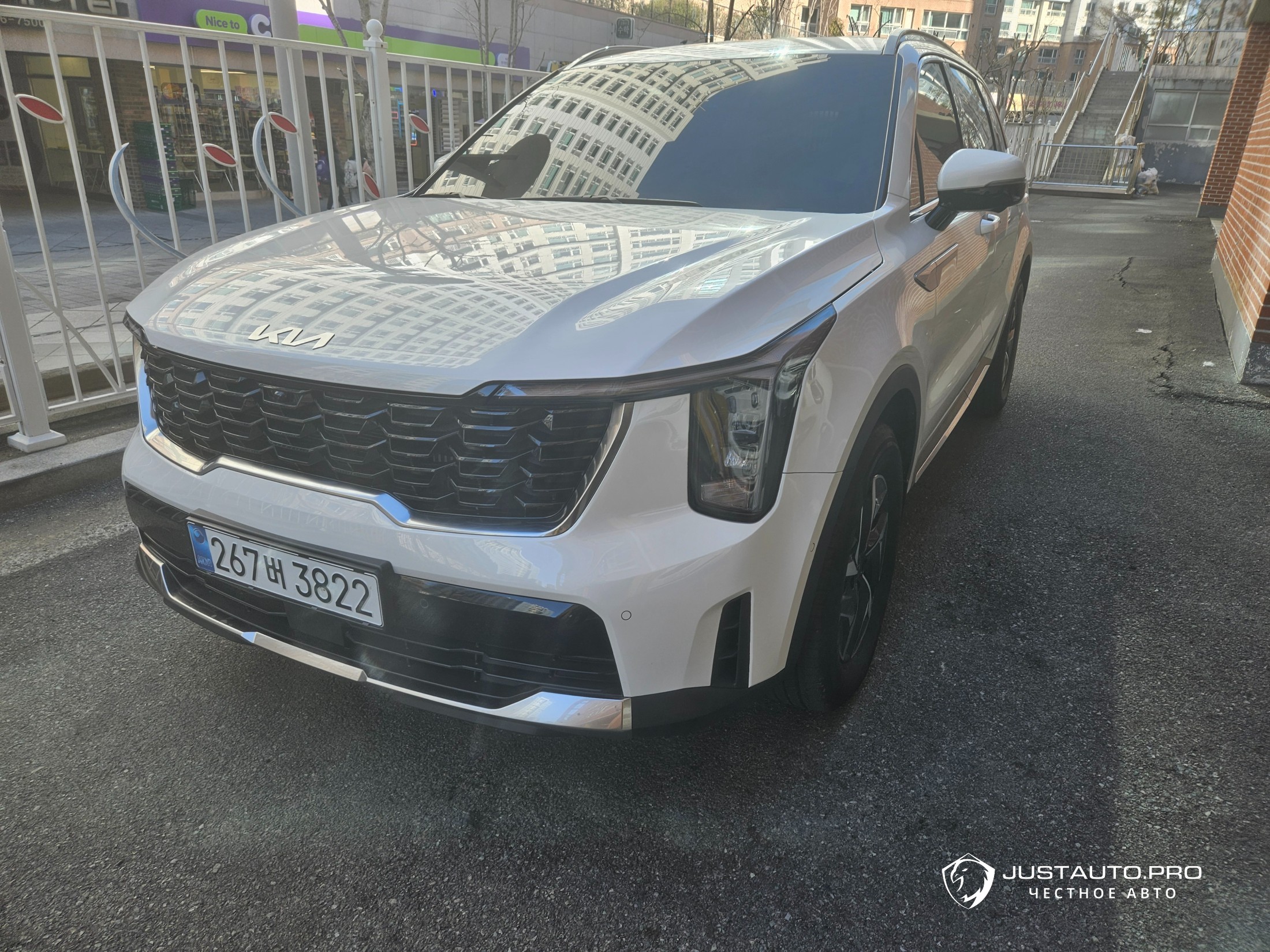 Автомобиль Kia Sorento