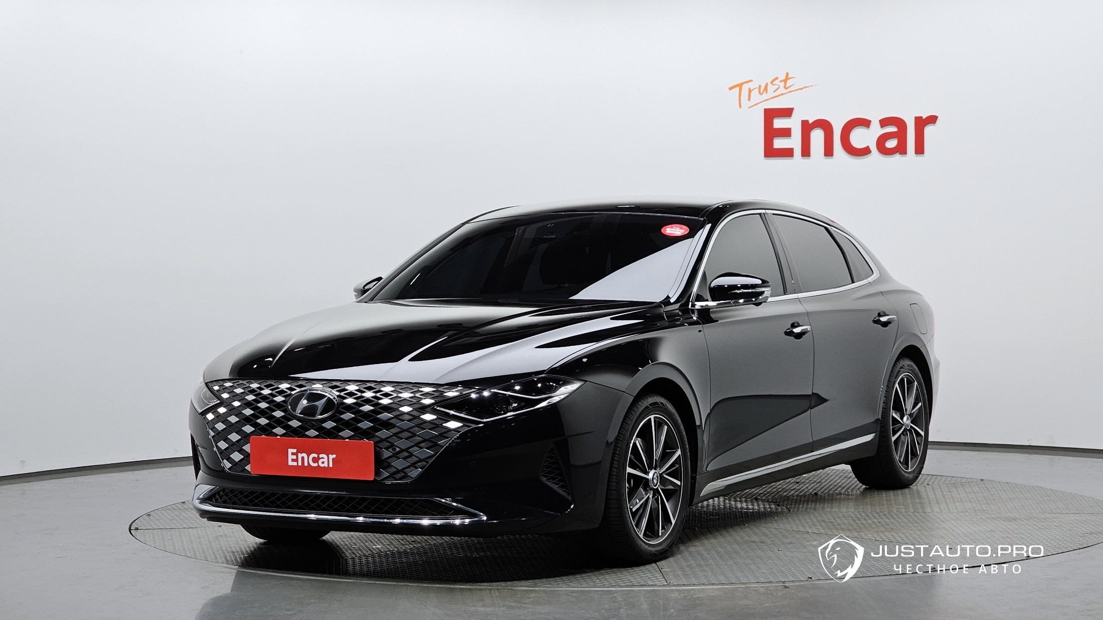 Автомобиль Hyundai Grandeur