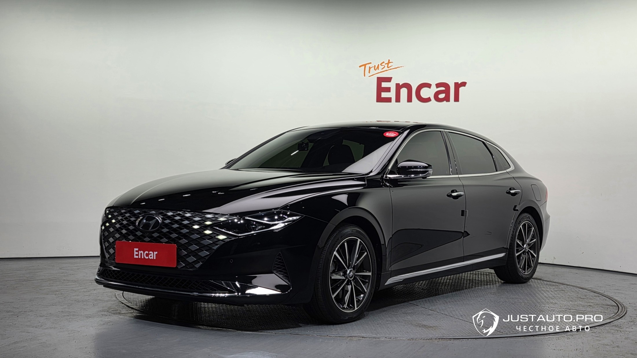 Автомобиль Hyundai Grandeur