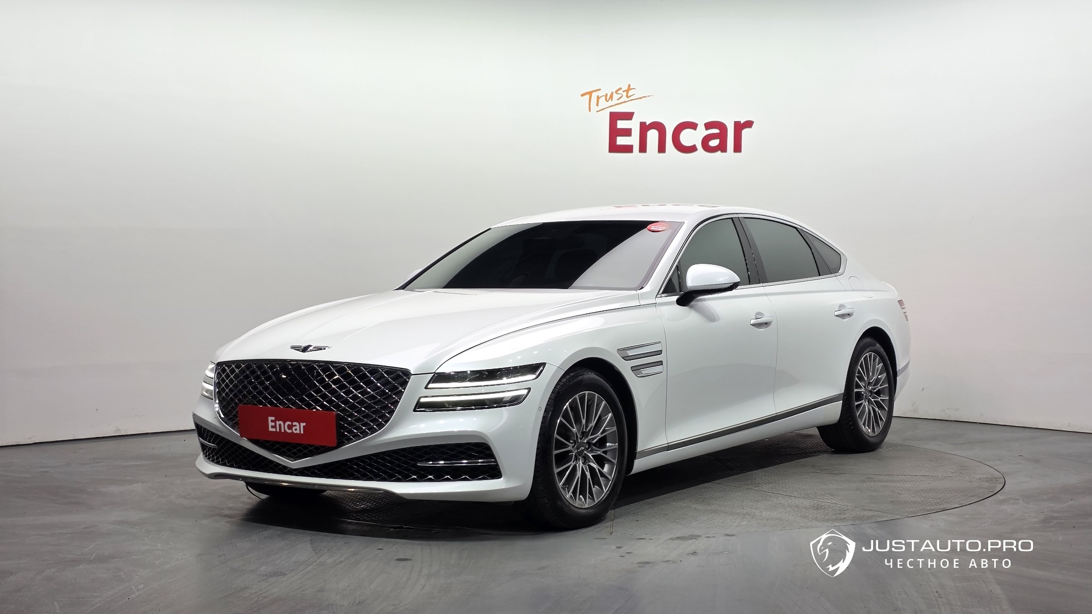 Автомобиль Genesis G80