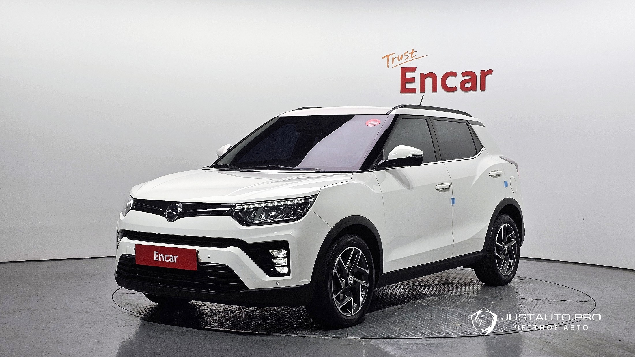 Автомобиль KG_Mobility_Ssangyong TIBOLI