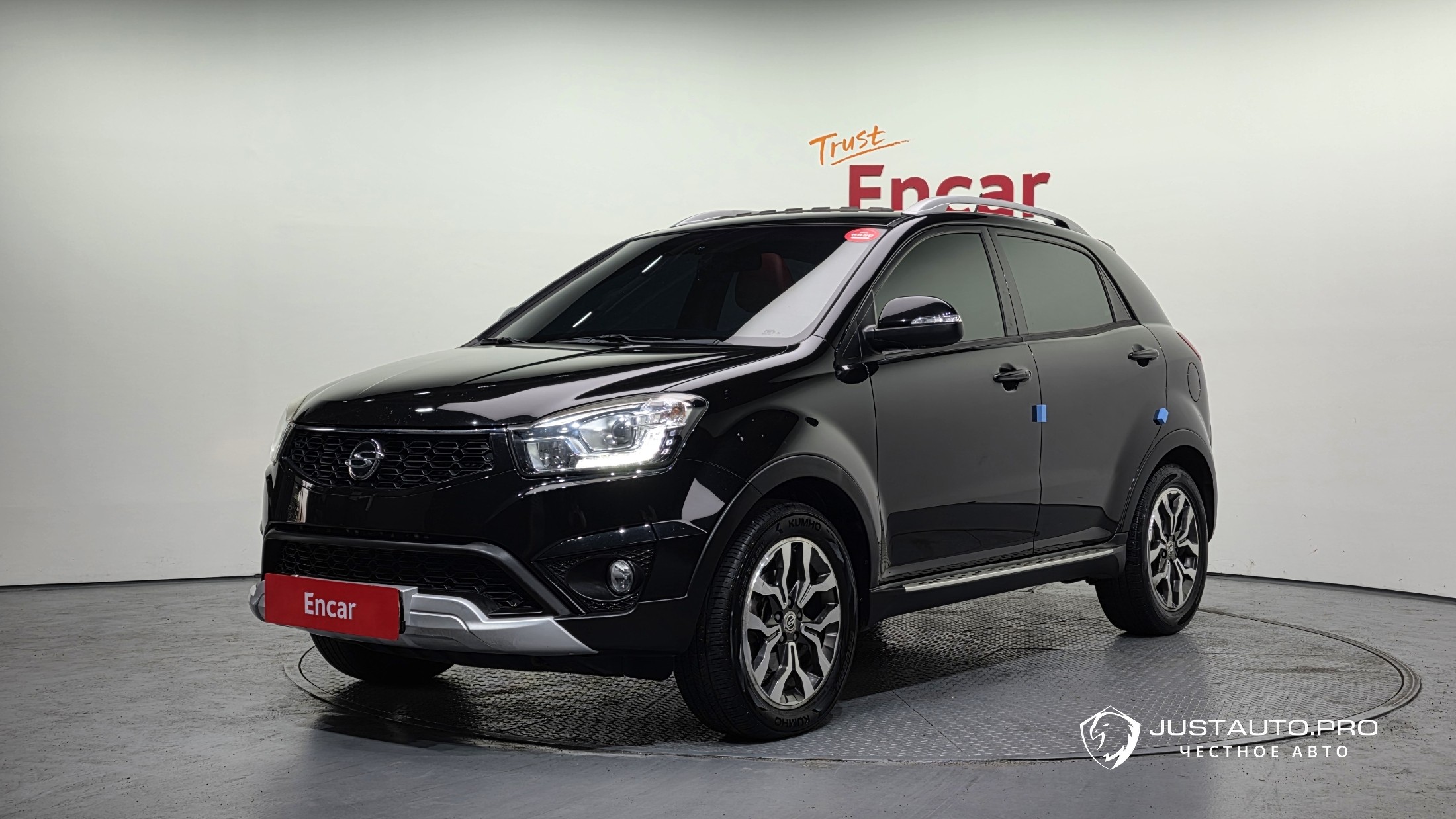 Автомобиль KG_Mobility_Ssangyong KORANDO