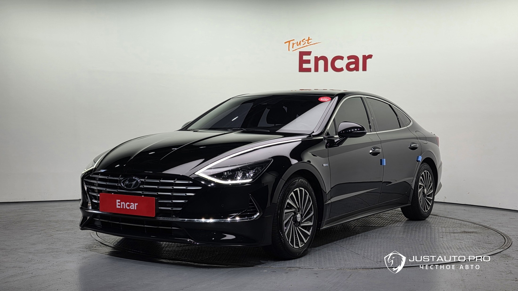 Автомобиль Hyundai Sonata