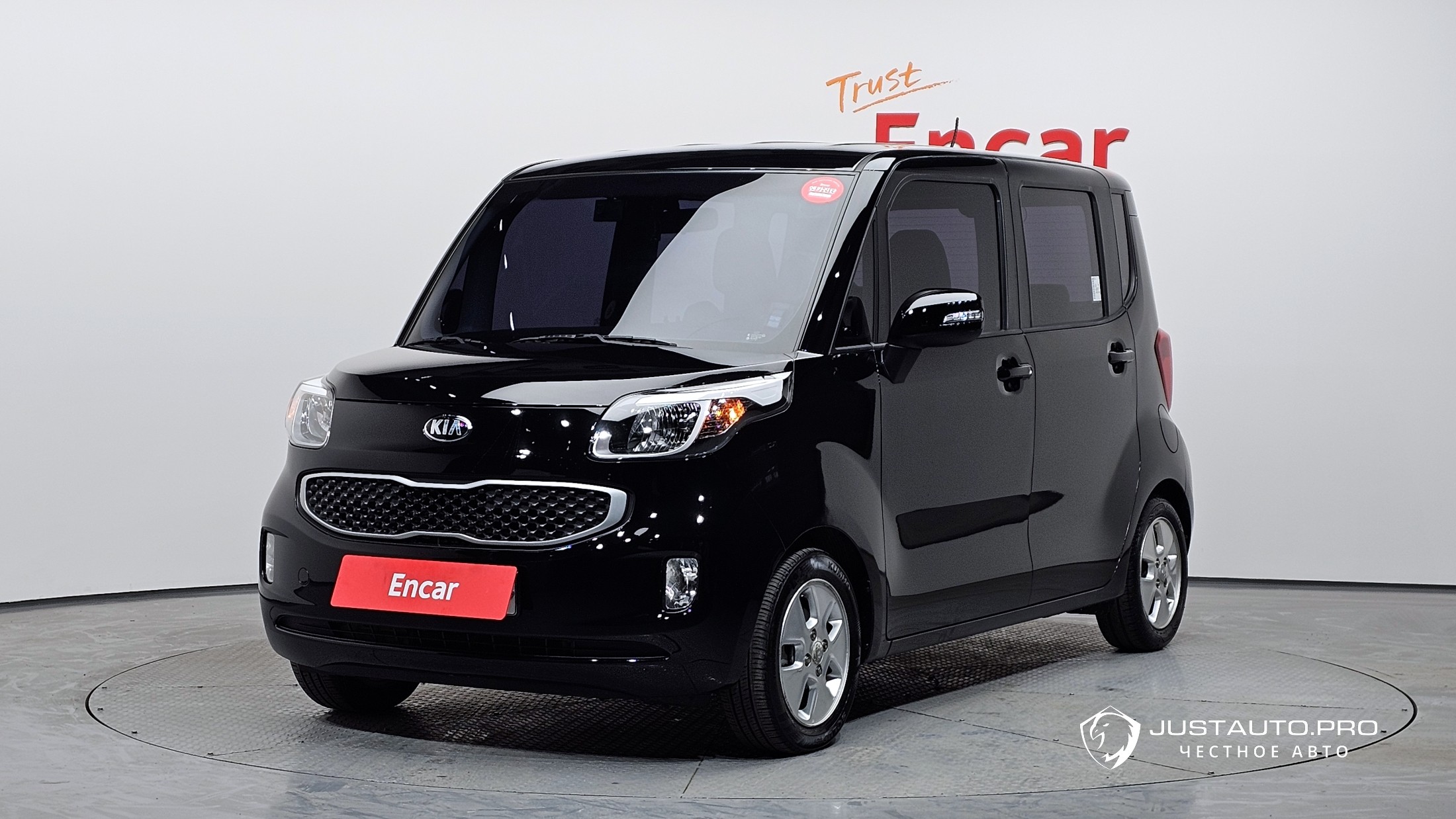 Автомобиль Kia RAY