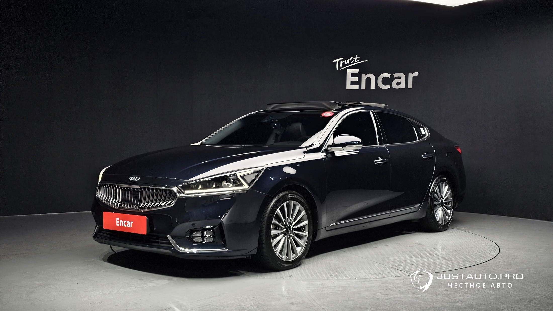 Автомобиль Kia K7