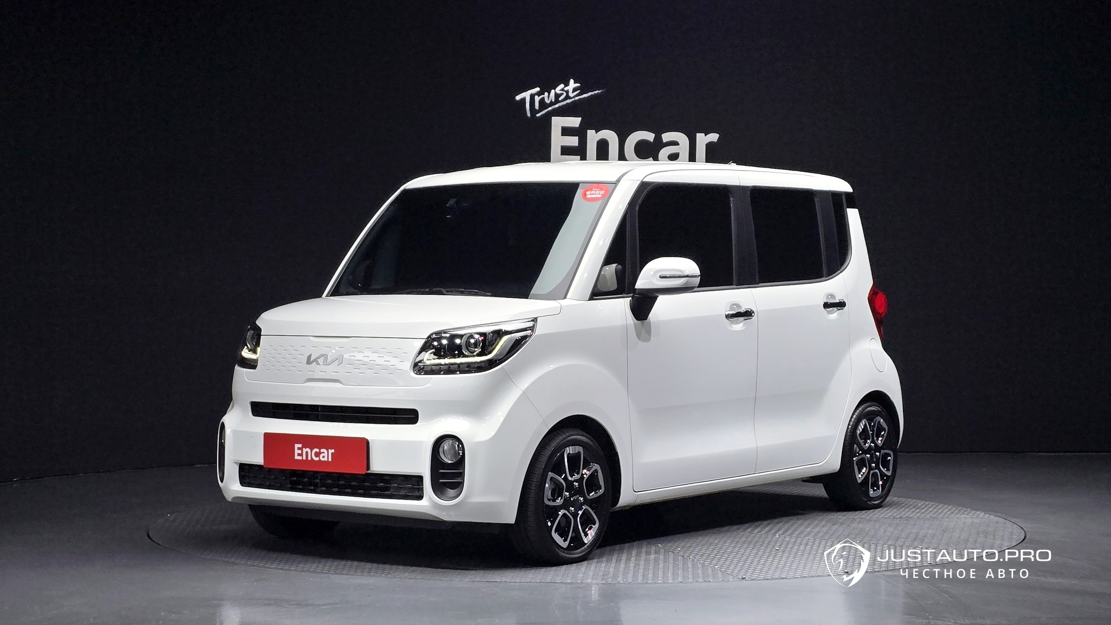 Автомобиль Kia RAY