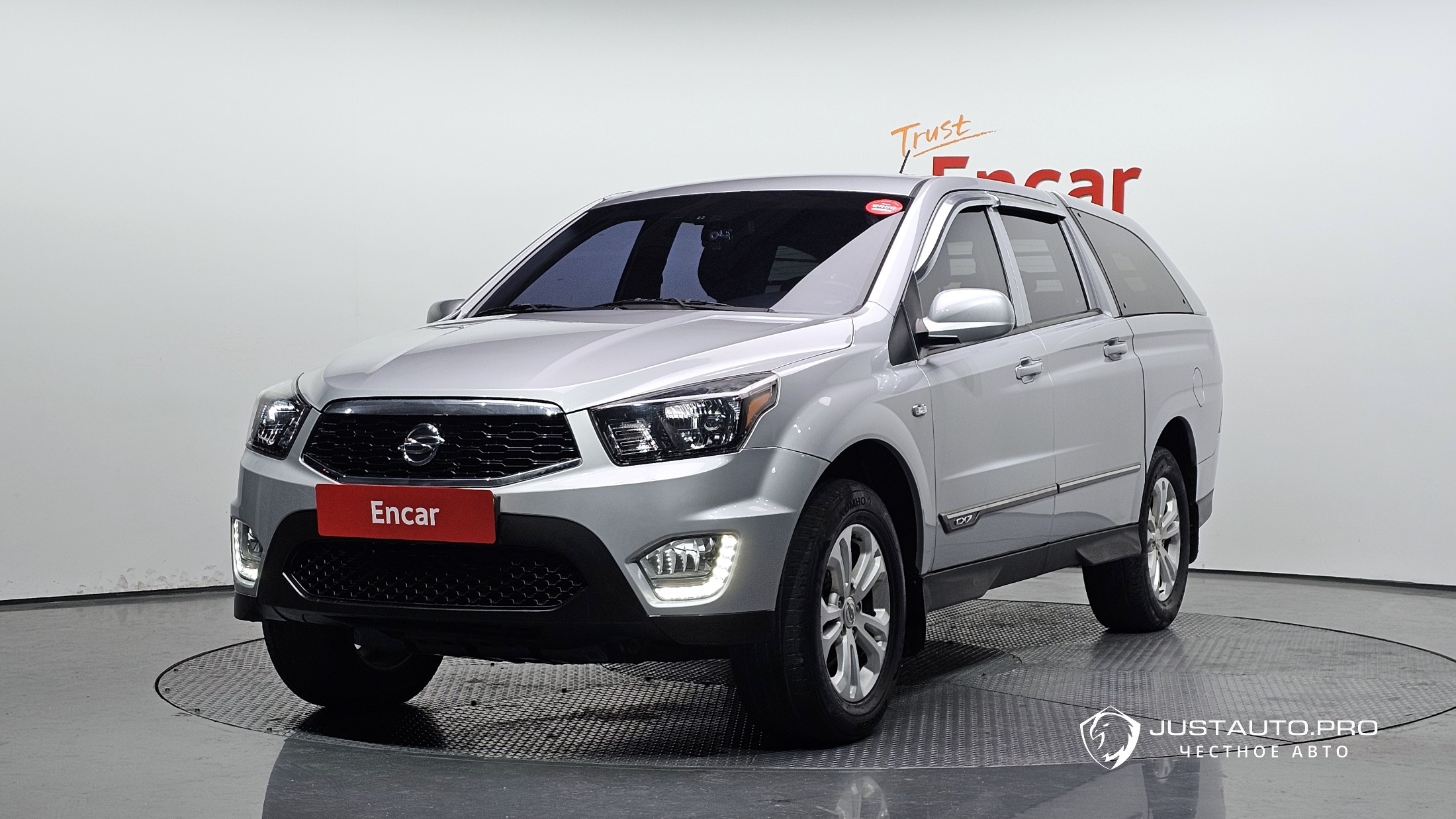 Автомобиль KG_Mobility_Ssangyong KORANDO