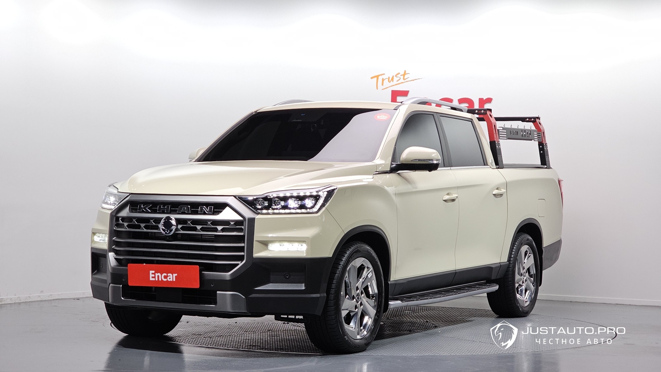 Автомобиль KG_Mobility_Ssangyong Rexton