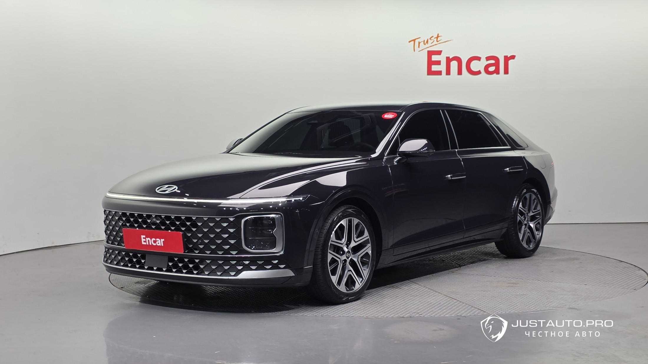 Автомобиль Hyundai Grandeur