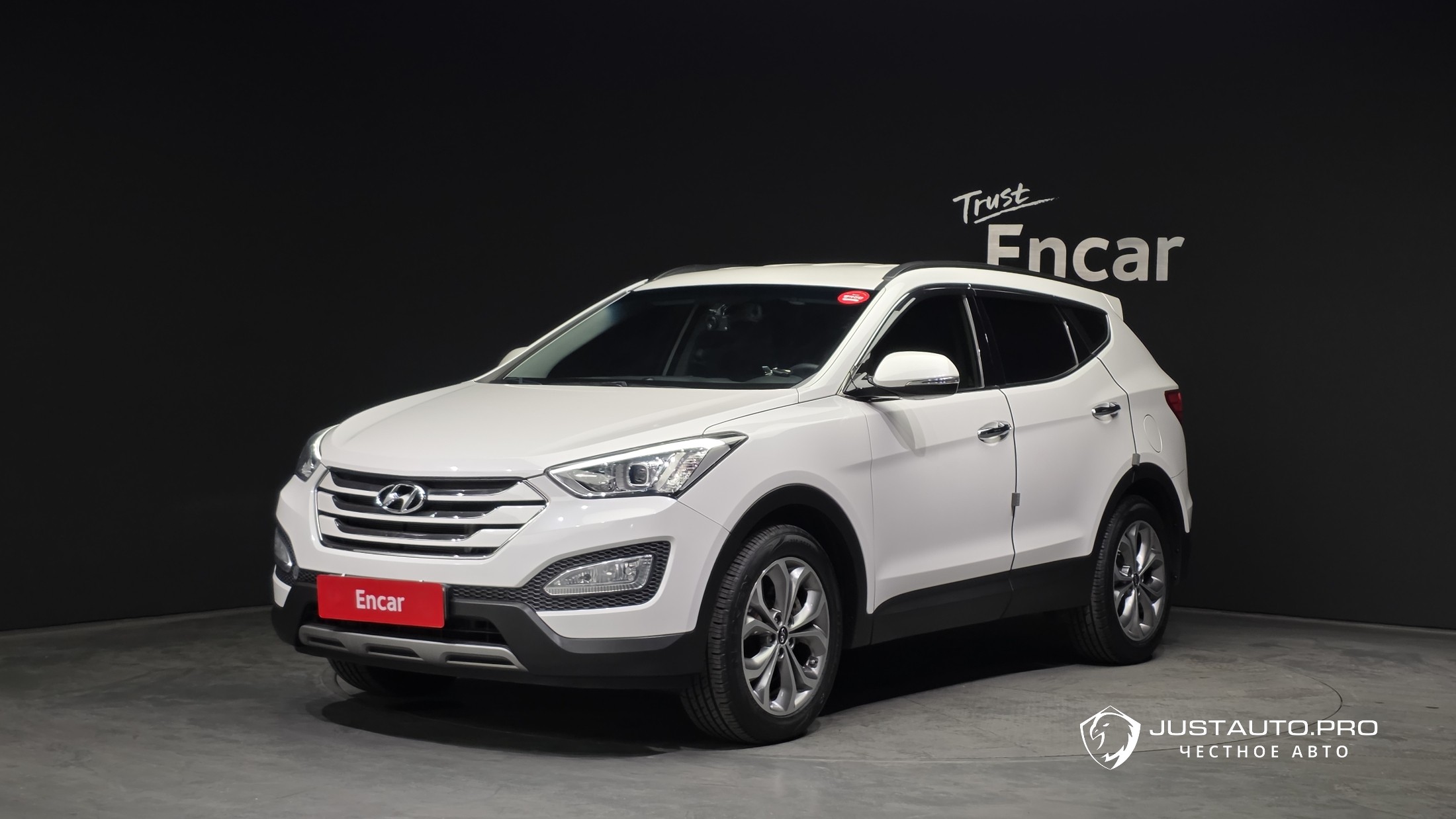 Автомобиль Hyundai Santafe