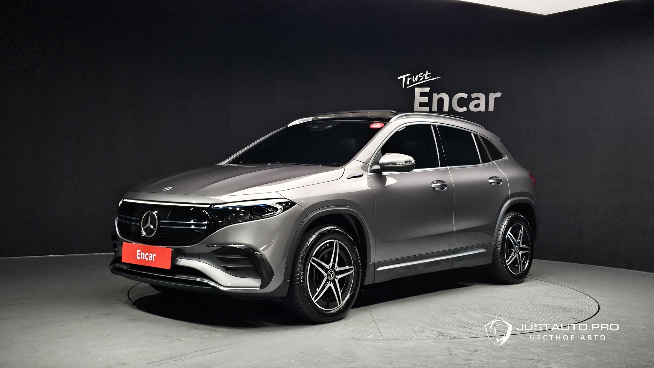 Автомобиль Mercedes-Benz EQA