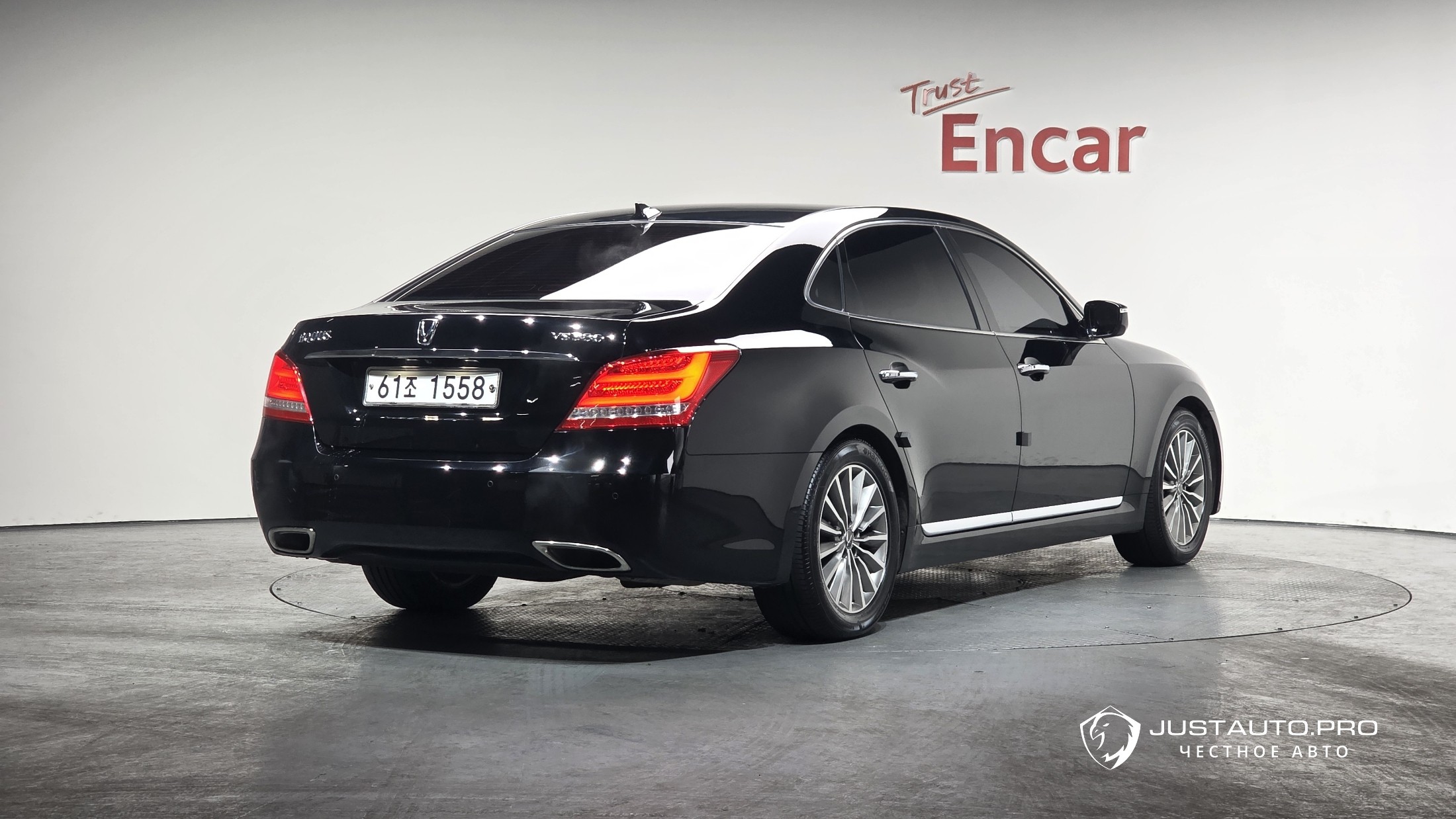 Автомобиль Hyundai Equus